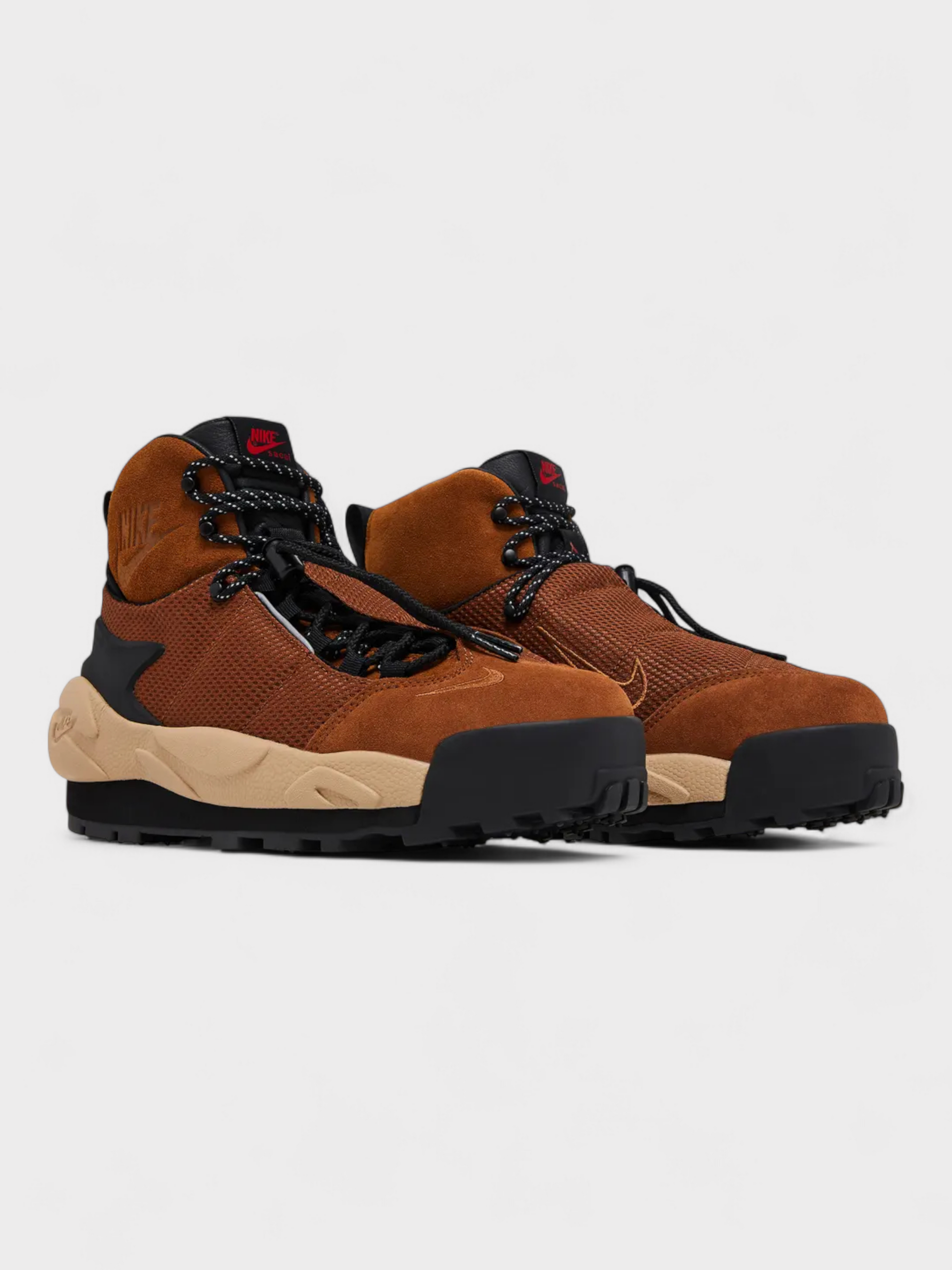 Nike Magmascape SP Sacai Light British Tan