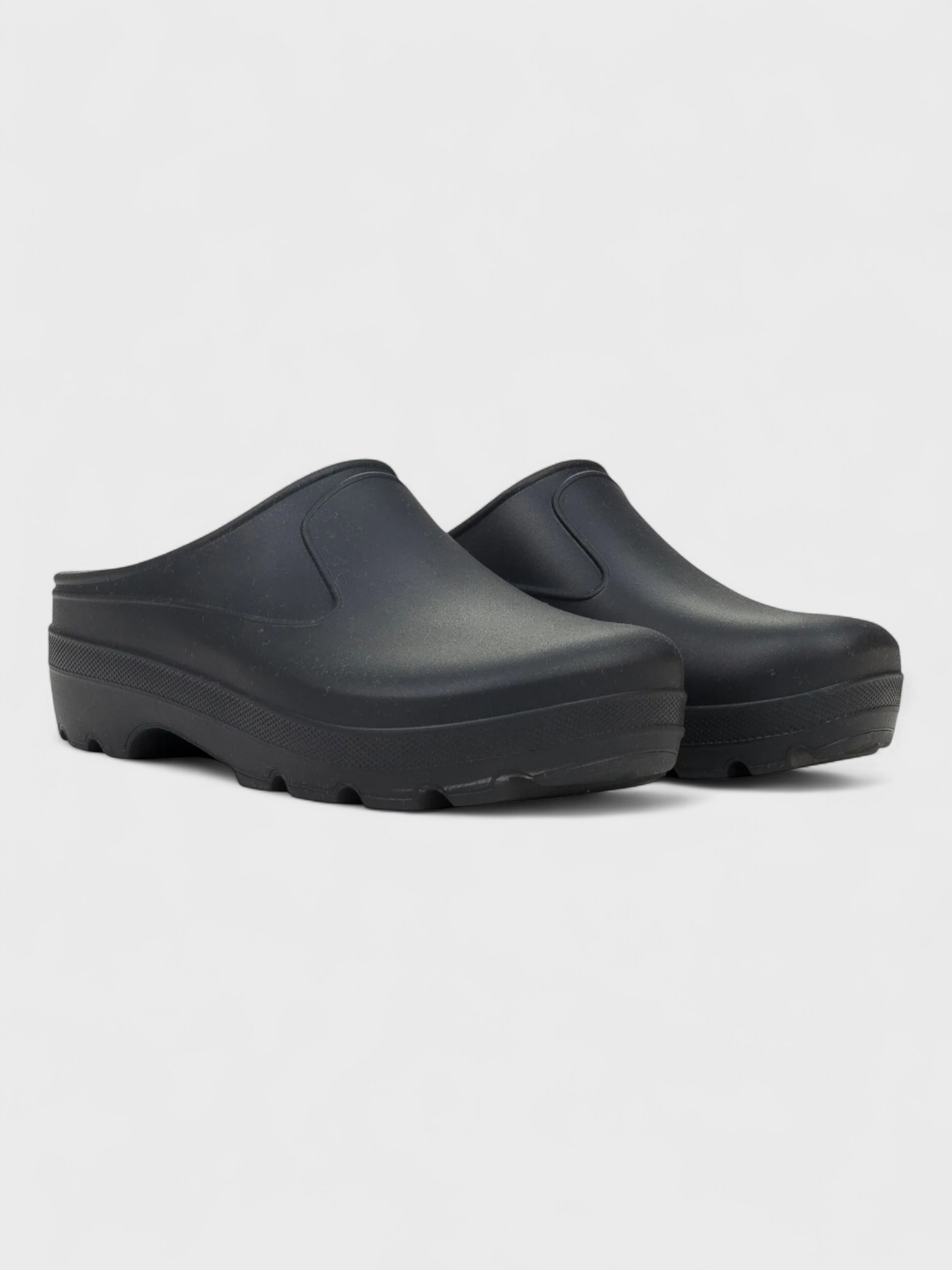 Aimé Leon Dore Garden Mule Jet Black