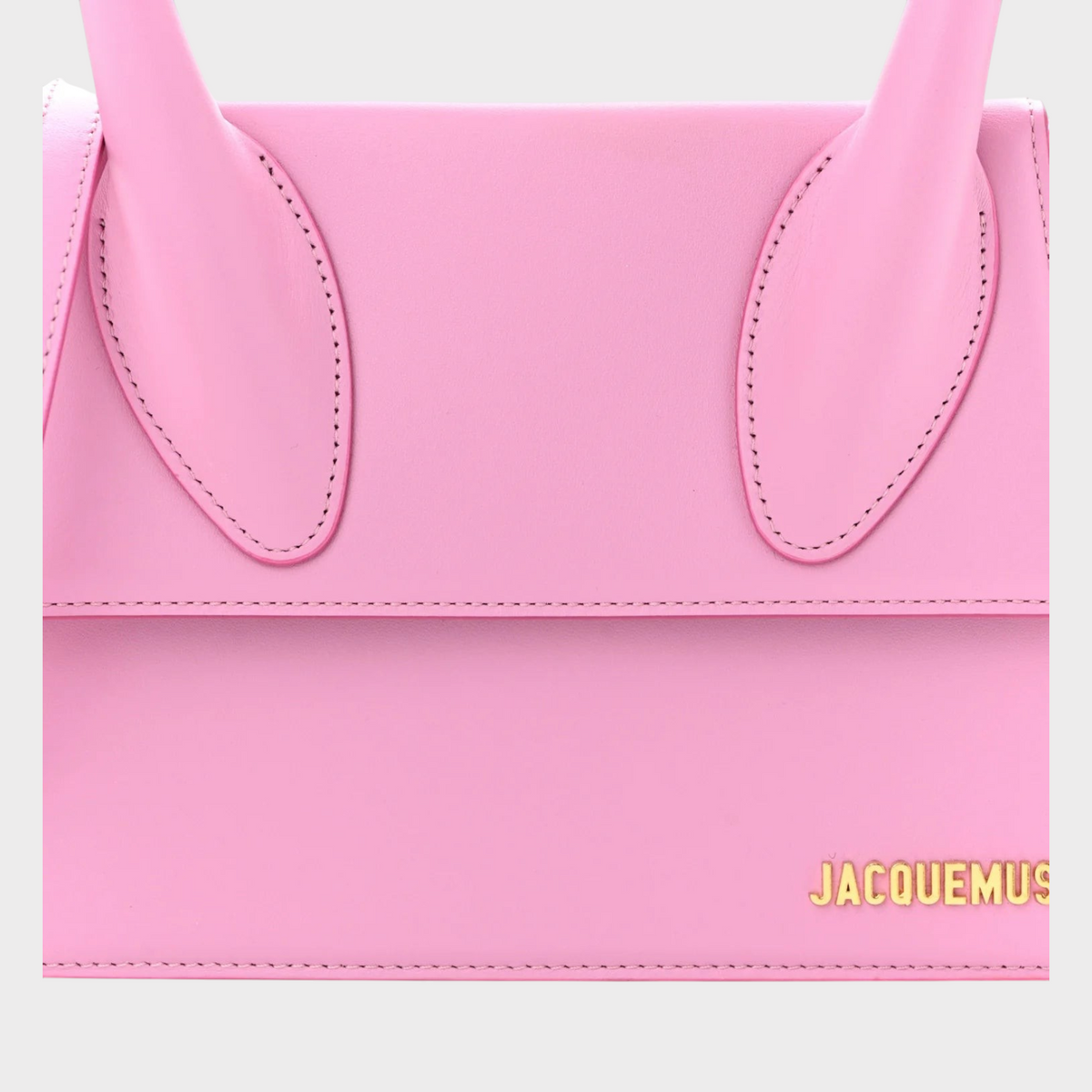 Supplied Fashion Le Grand Chiquito light pink leather handbag with gold logo detail