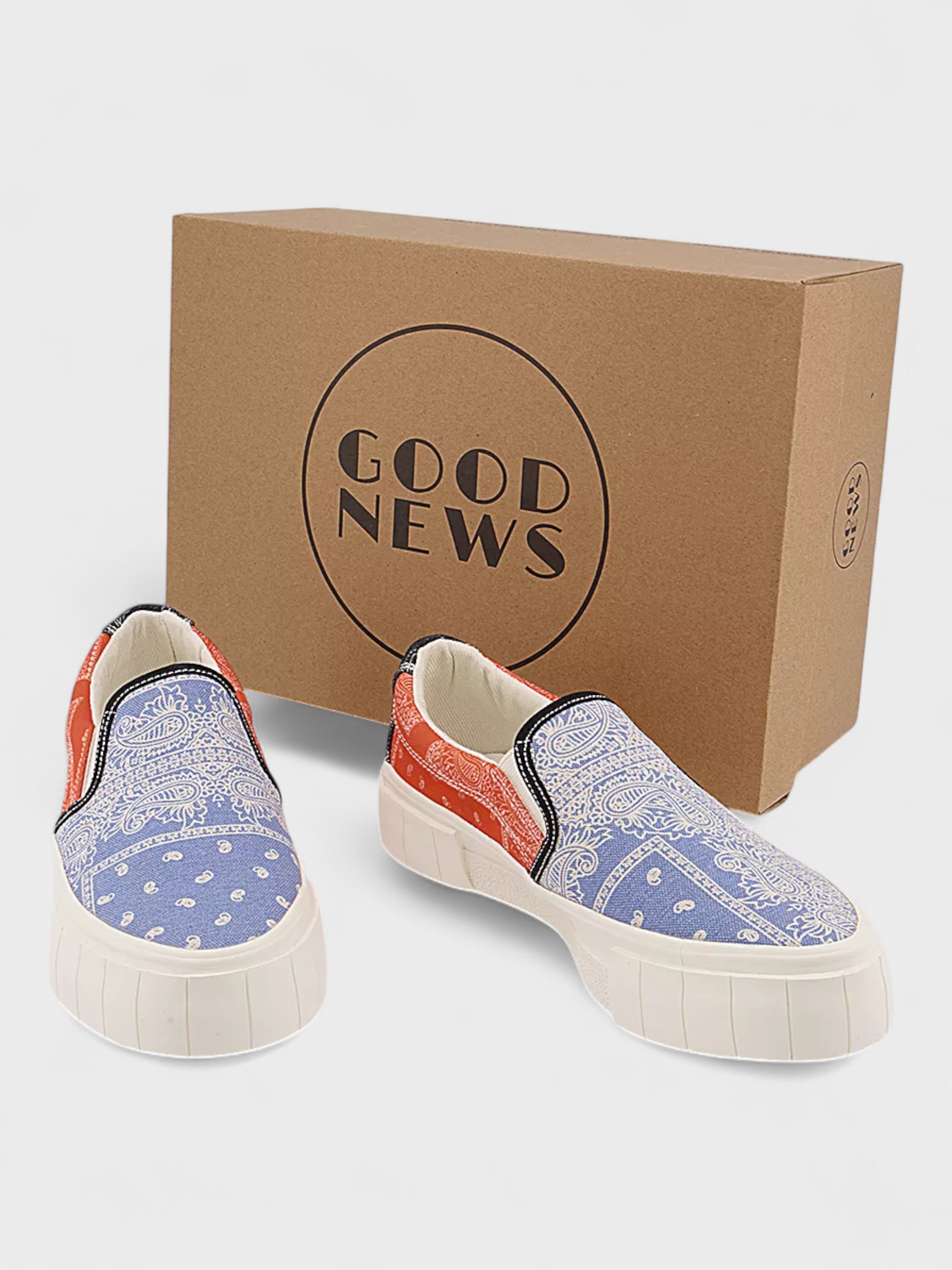 Good News Yess Trainers Paisley Multi