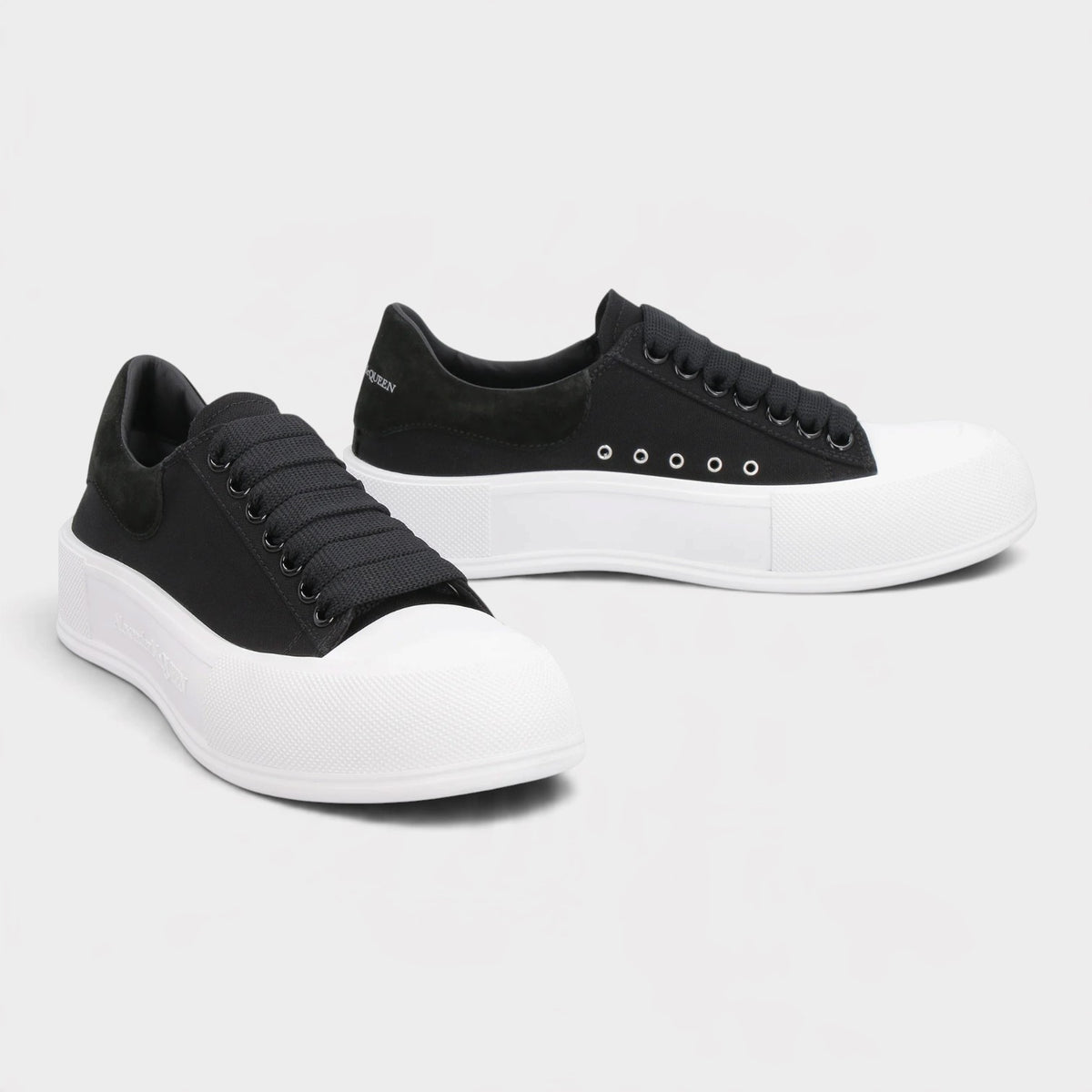 Deck Skate Plimsoll Lace Up Black White