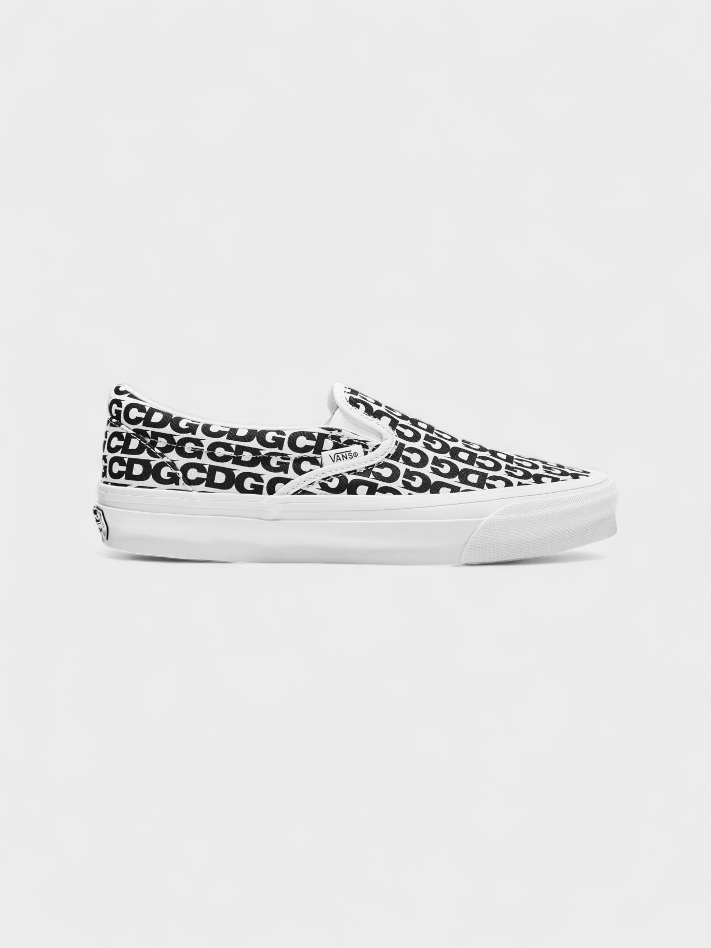 Vans Vault Slip-On LX Comme des Garcons White Black