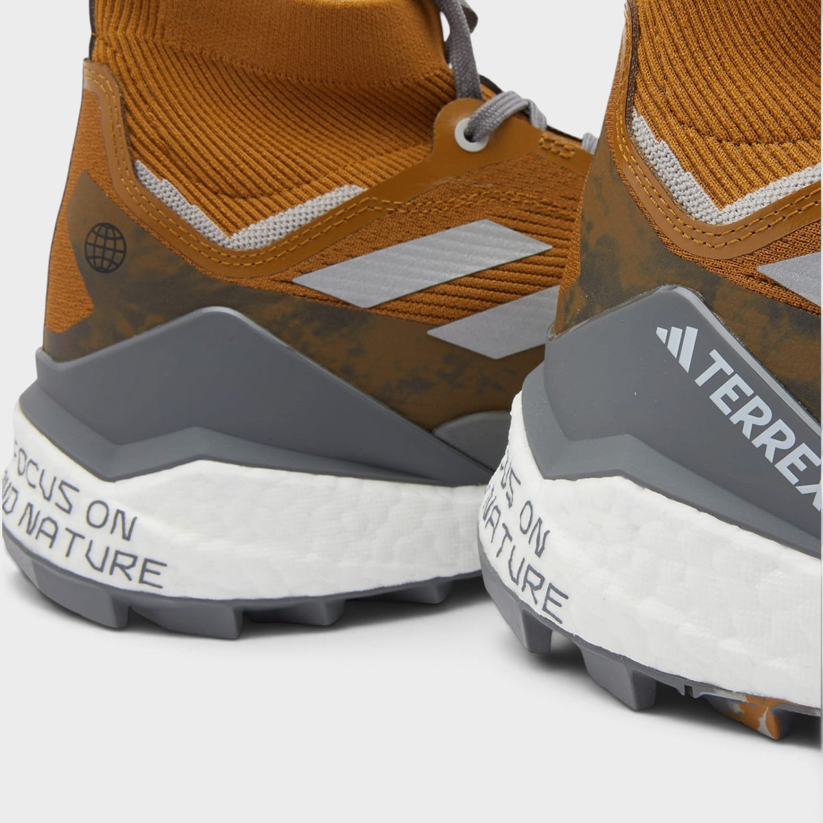 And Wander Terrex Free Hiker 2 Bronze Strata Matte Silver Grey Four