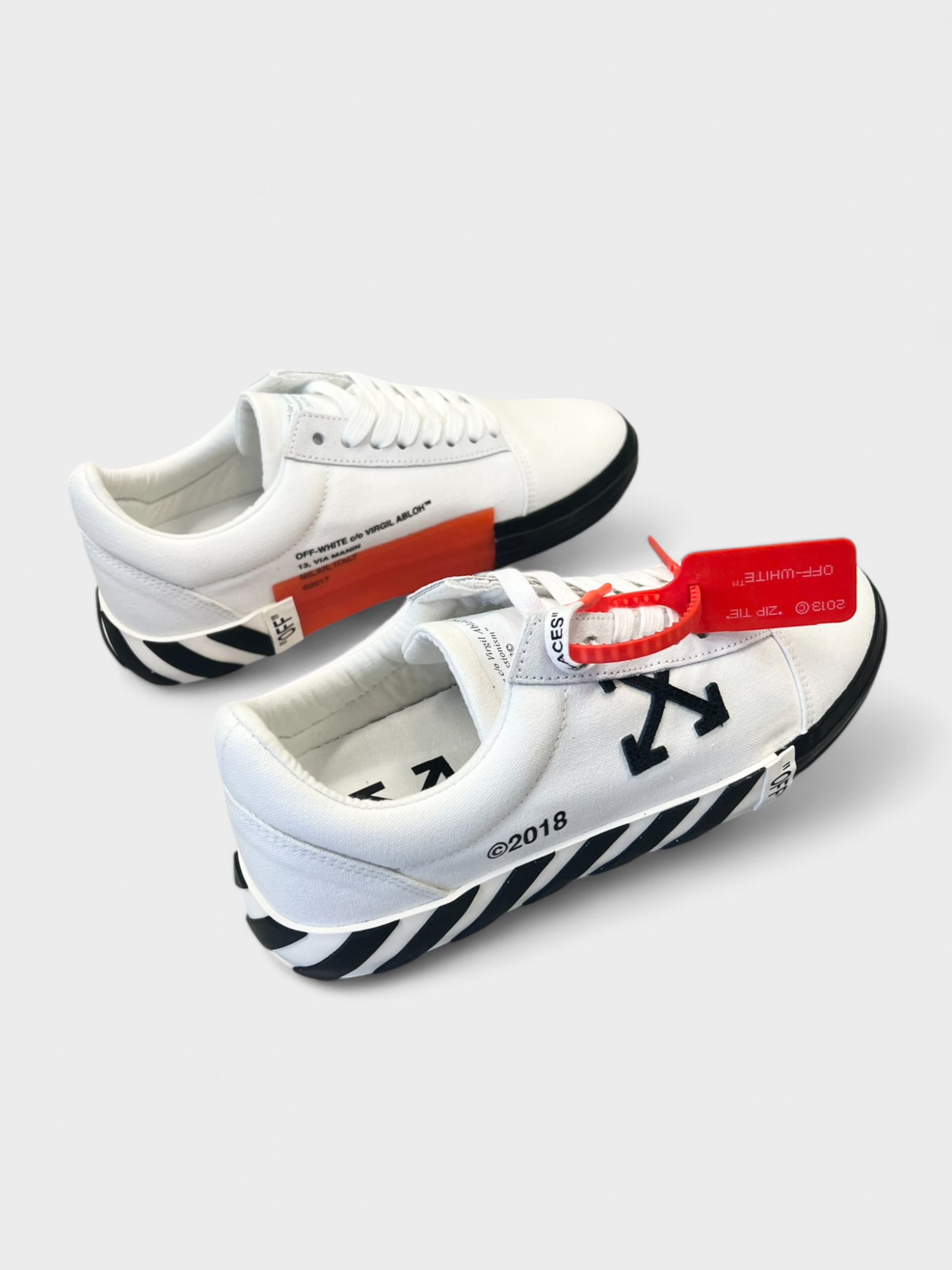 Off-White Vulc Low Top Striped White