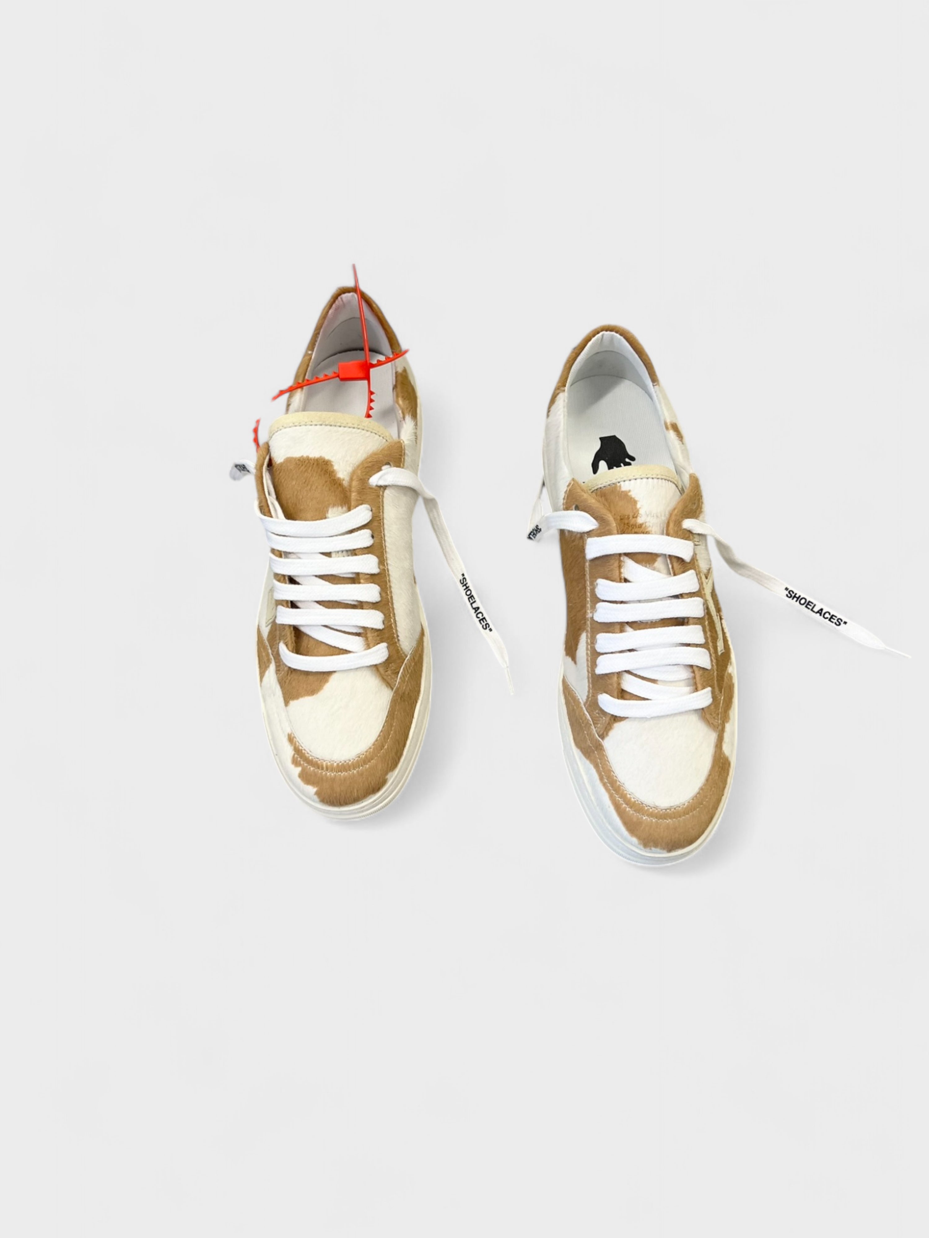 Off-White Wmns Pony Arrow 2.0 Sneakers White Brown