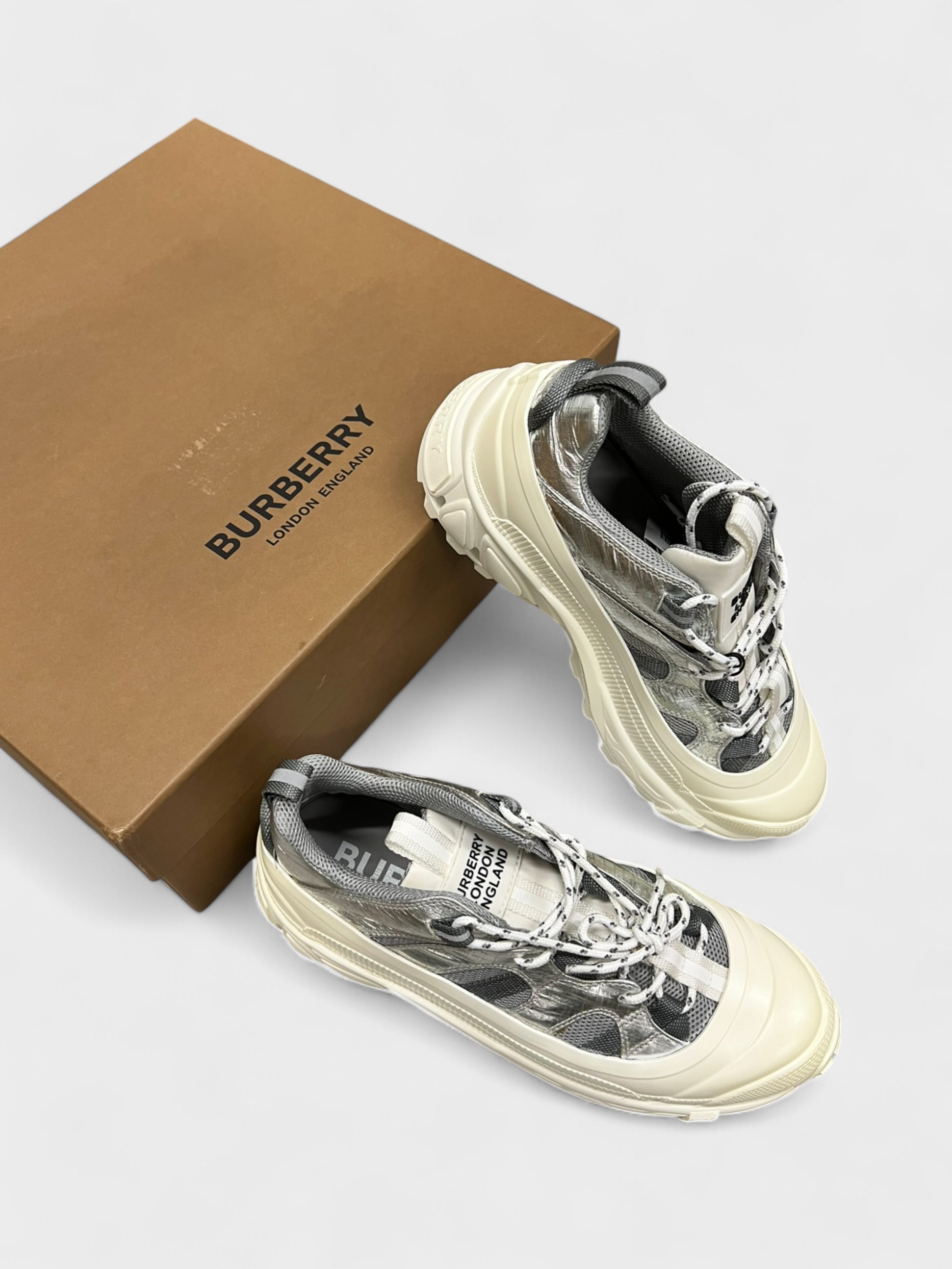 Burberry Low Top Sneakers White Silver