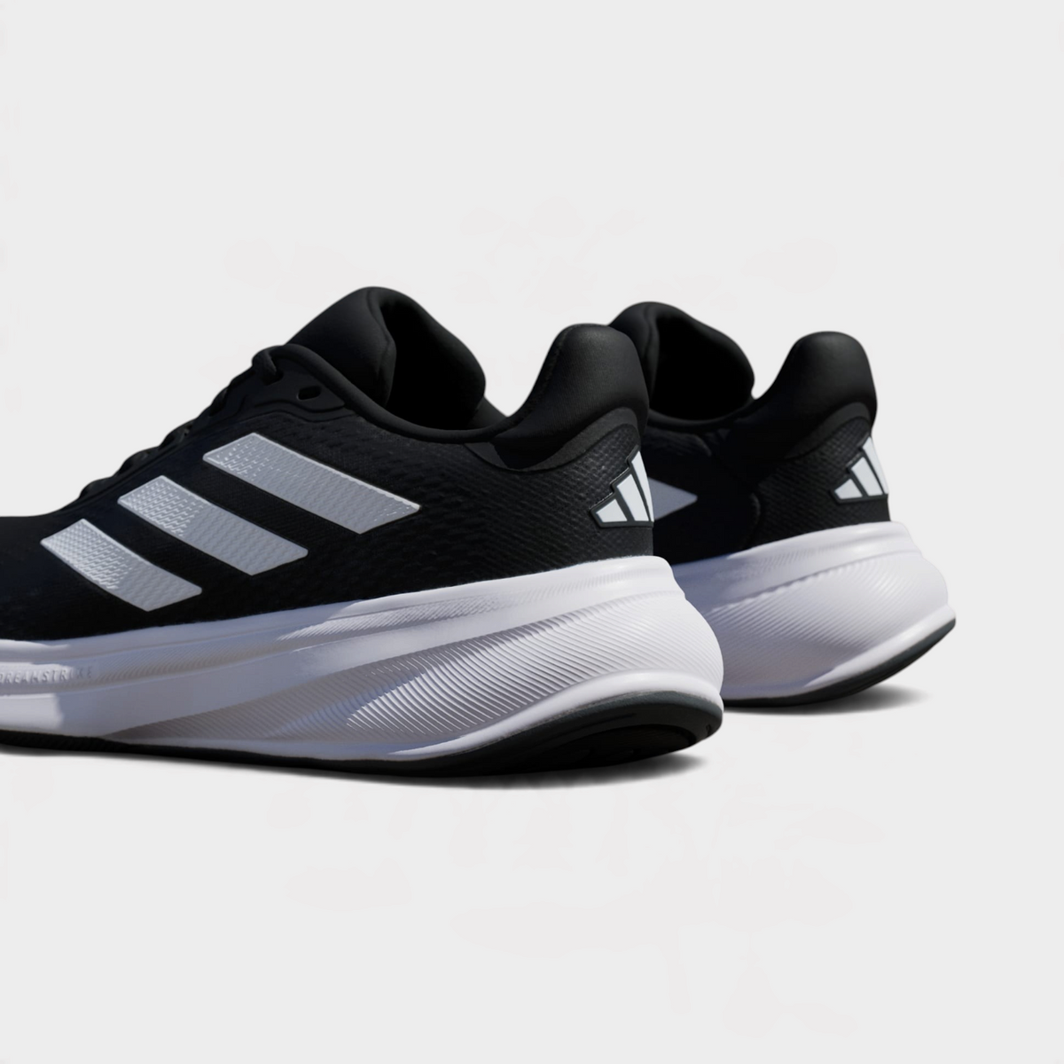 Response Super Core Black Cloud White