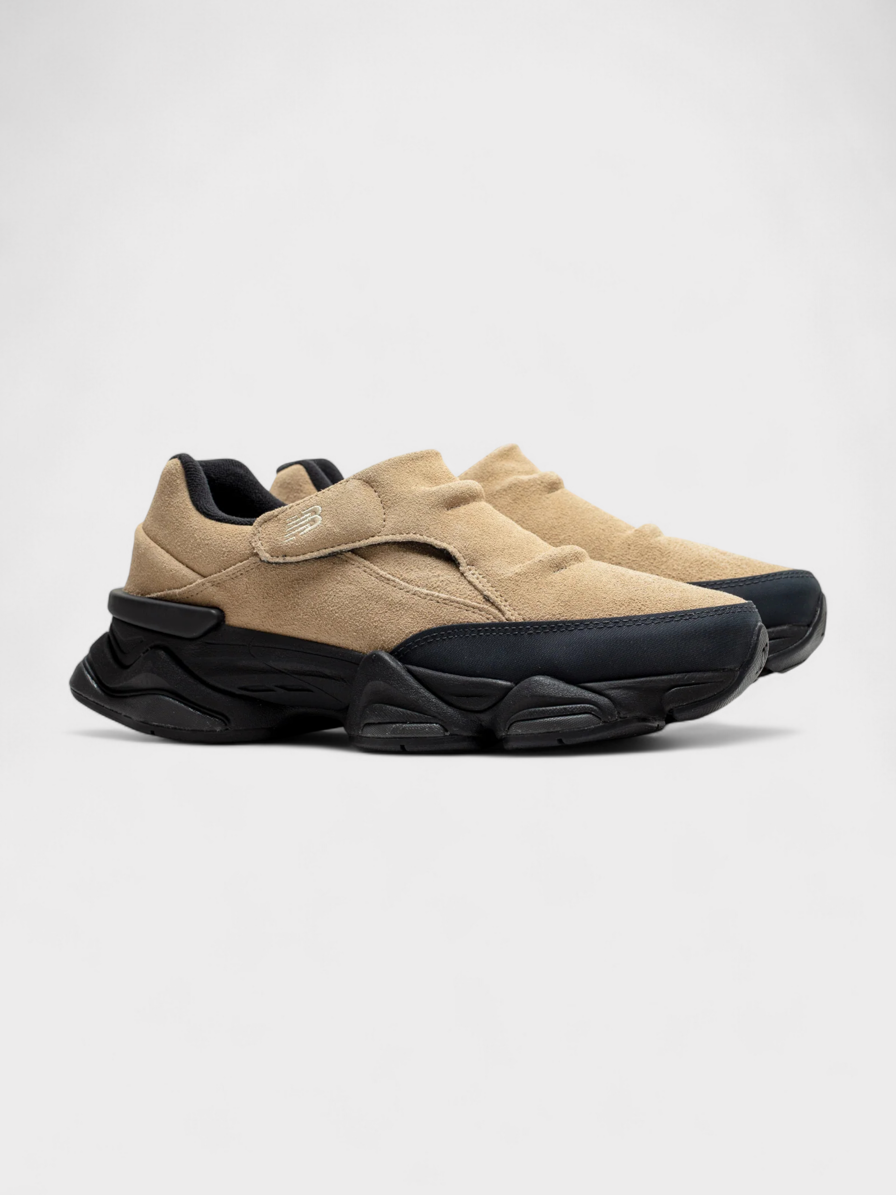 New Balance 8040 Beige