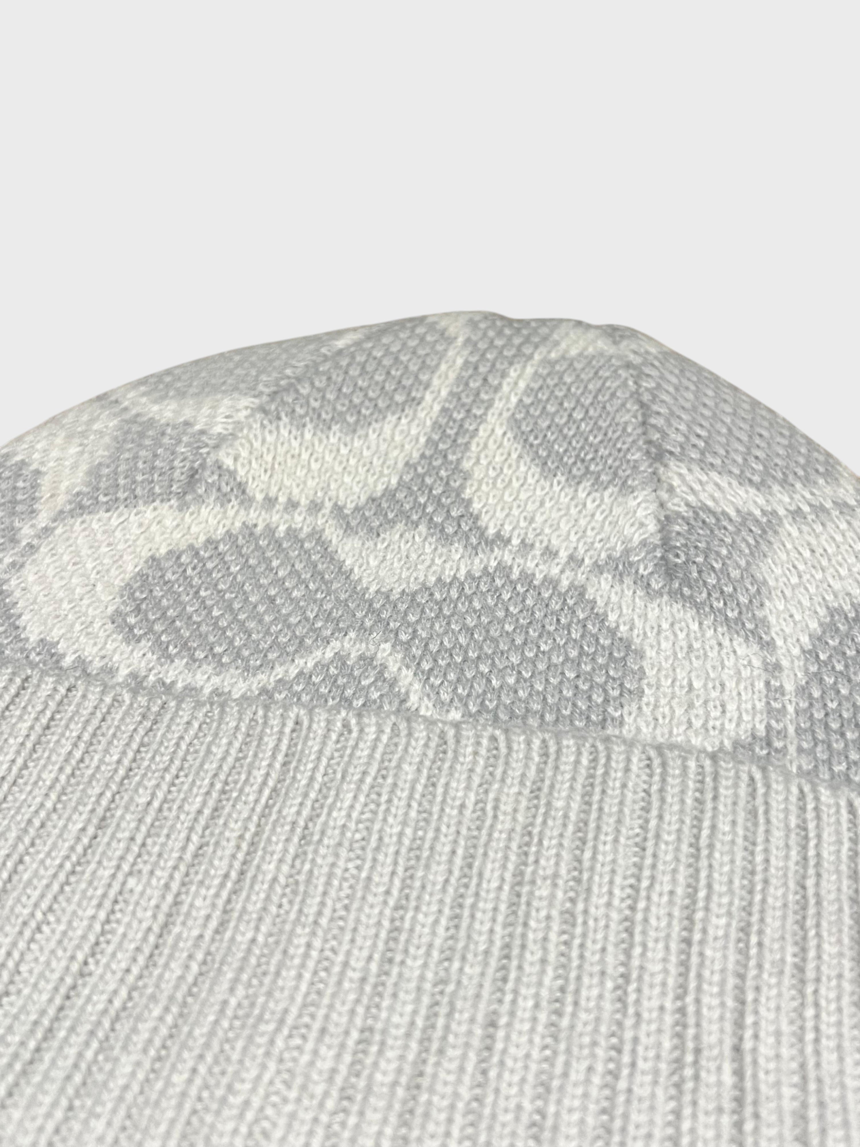 Coach Jumbo Signature Beanie Chalk Grey