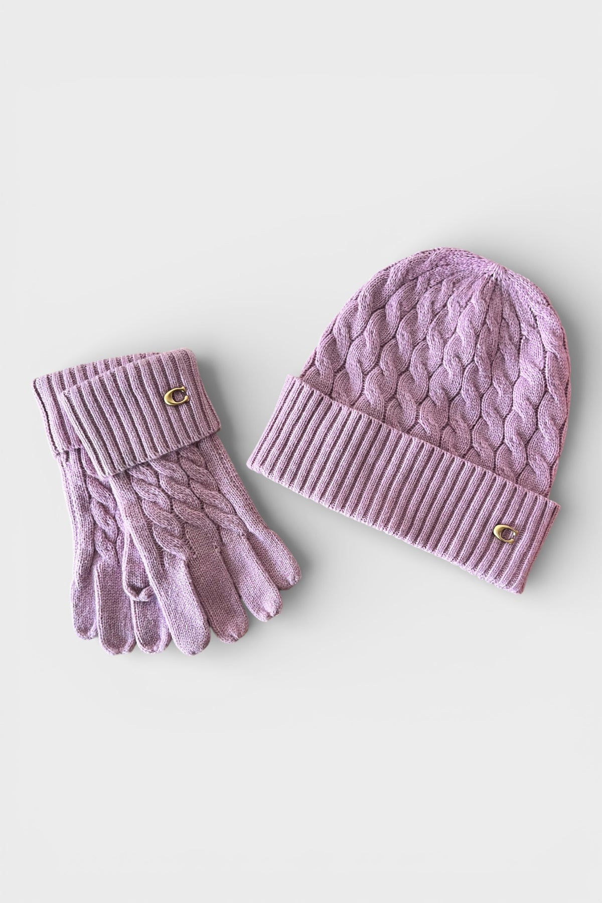 Cable Beanie & Gloves Gift Set Faded Pink – Supplied Fashion display picture 1