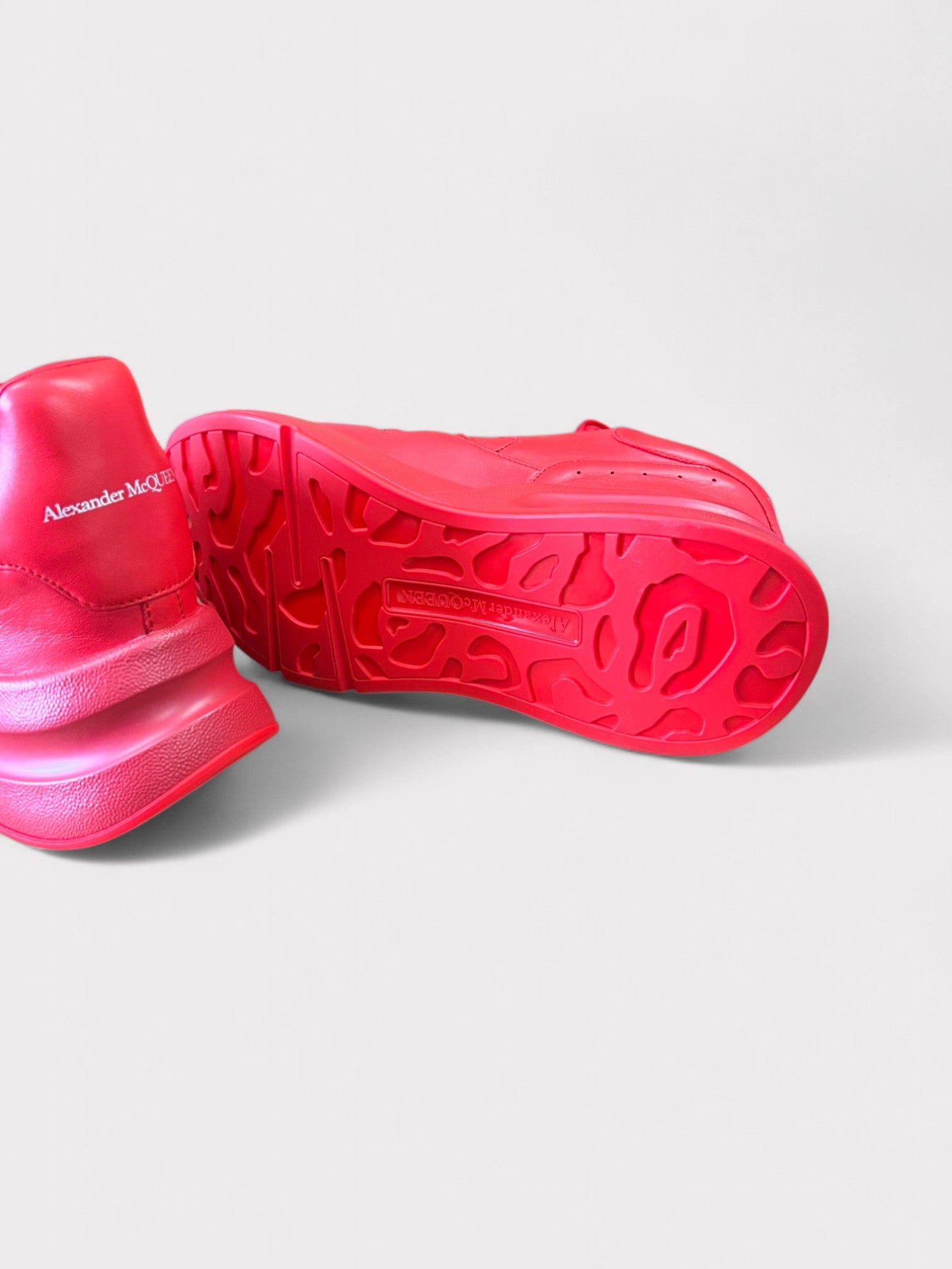 Alexander McQueen Oversized Runner Red - Supplied FashionAlexander McQueen