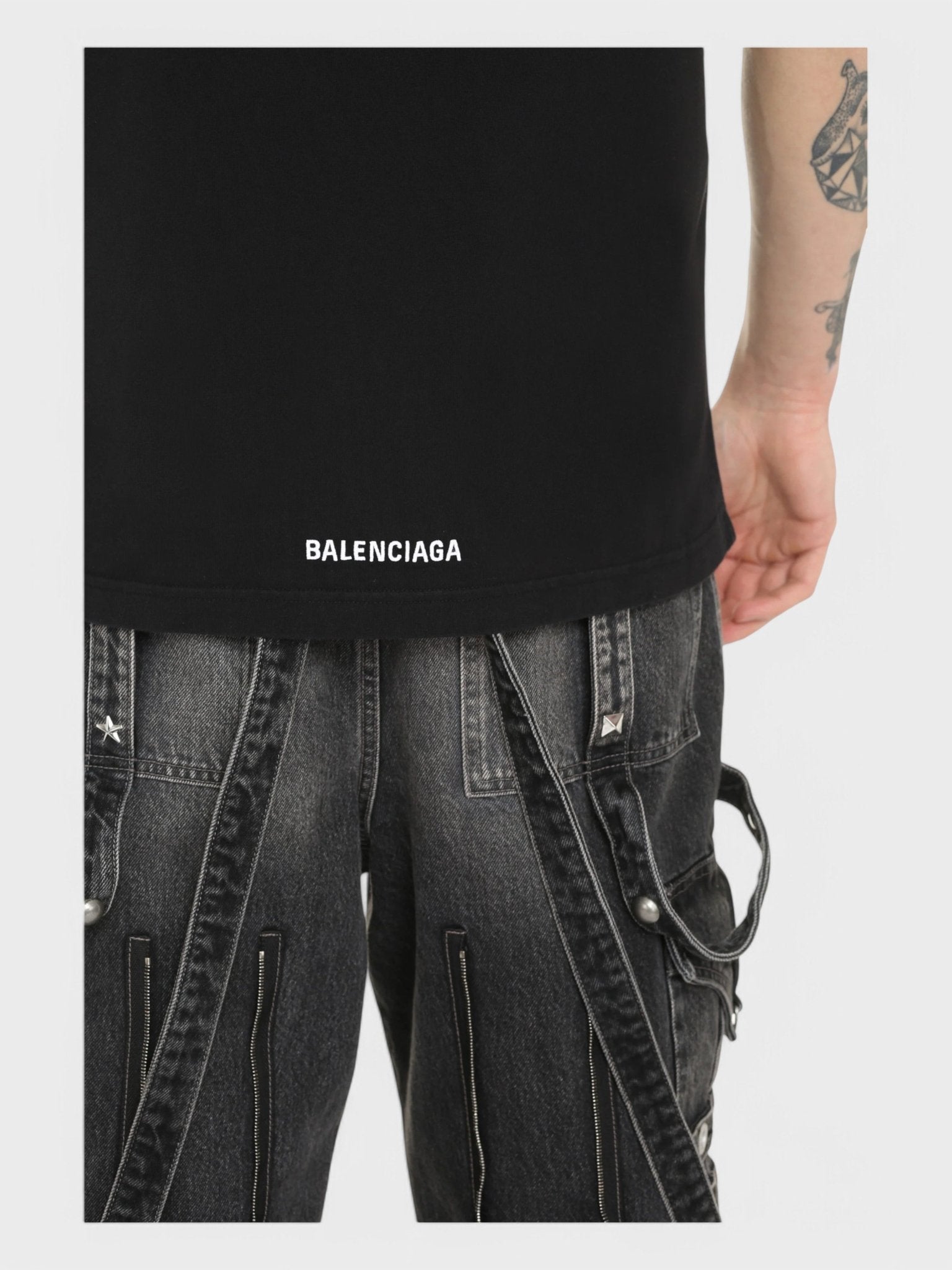 Balenciaga Back Hem Long Boxy Fit T-Shirt - Supplied FashionBalenciaga