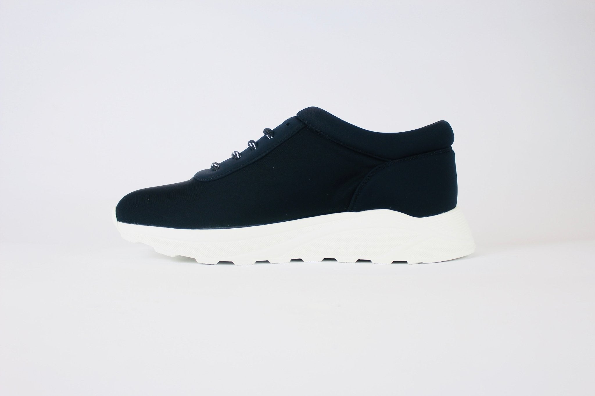 Billionaire Statement Runner Black / White - Supplied FashionBillionaire Statement