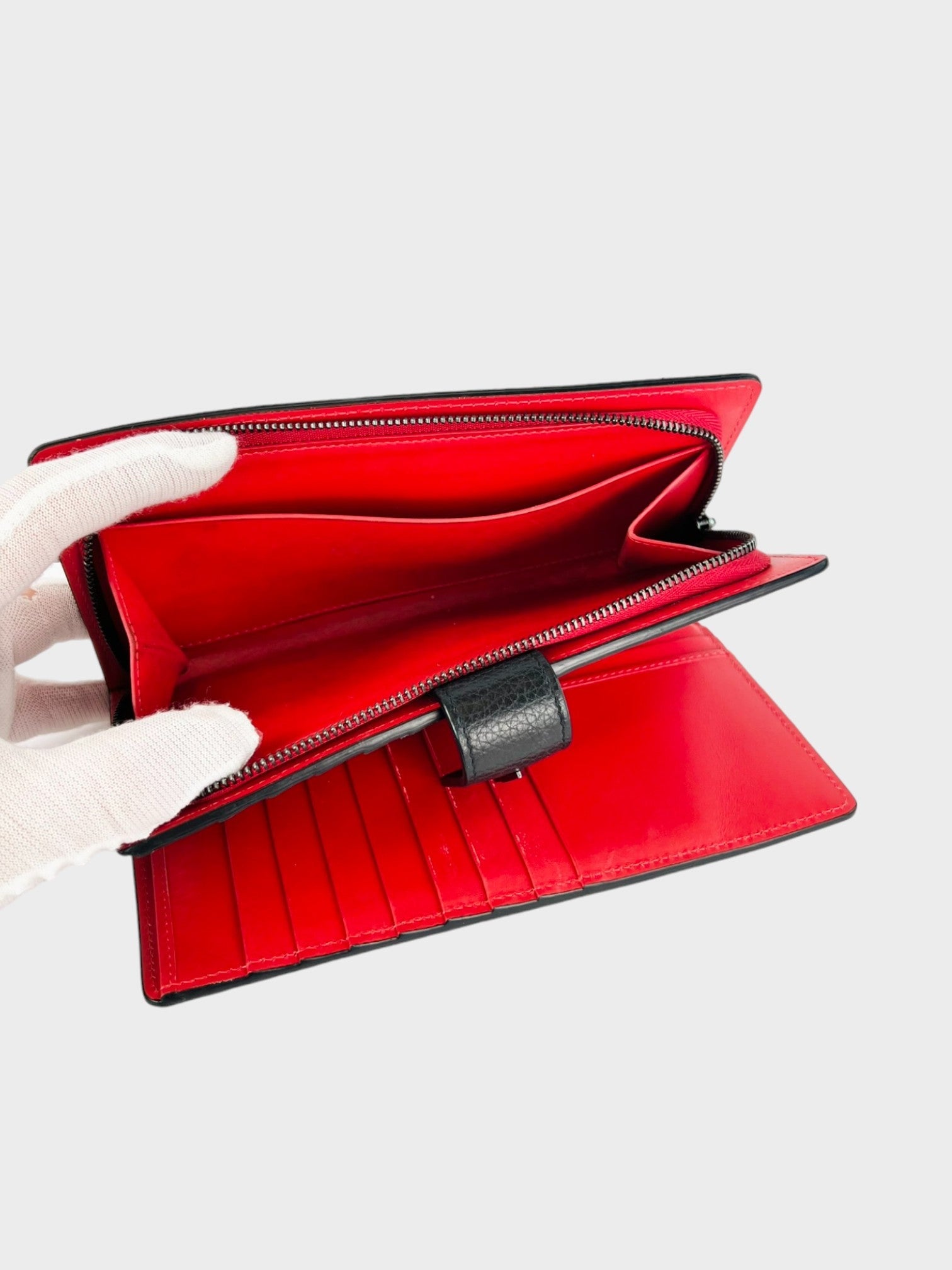 Christian Louboutin Paloma Wallet Black / Red - Supplied LuxuryChristian Louboutin