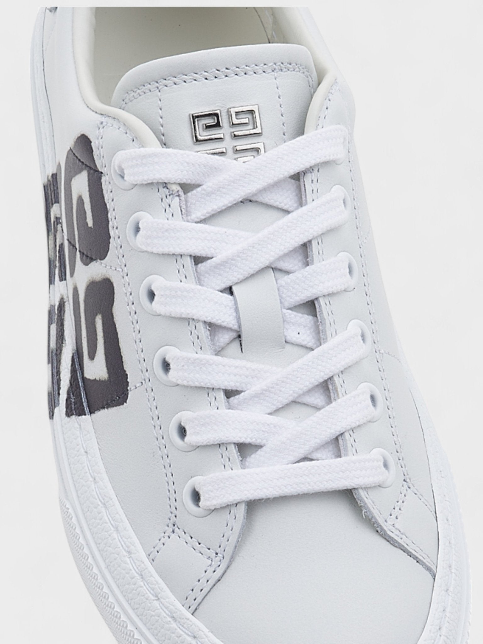 Givenchy City Sport Lace - Up Sneaker White/Black - Supplied FashionGivenchy