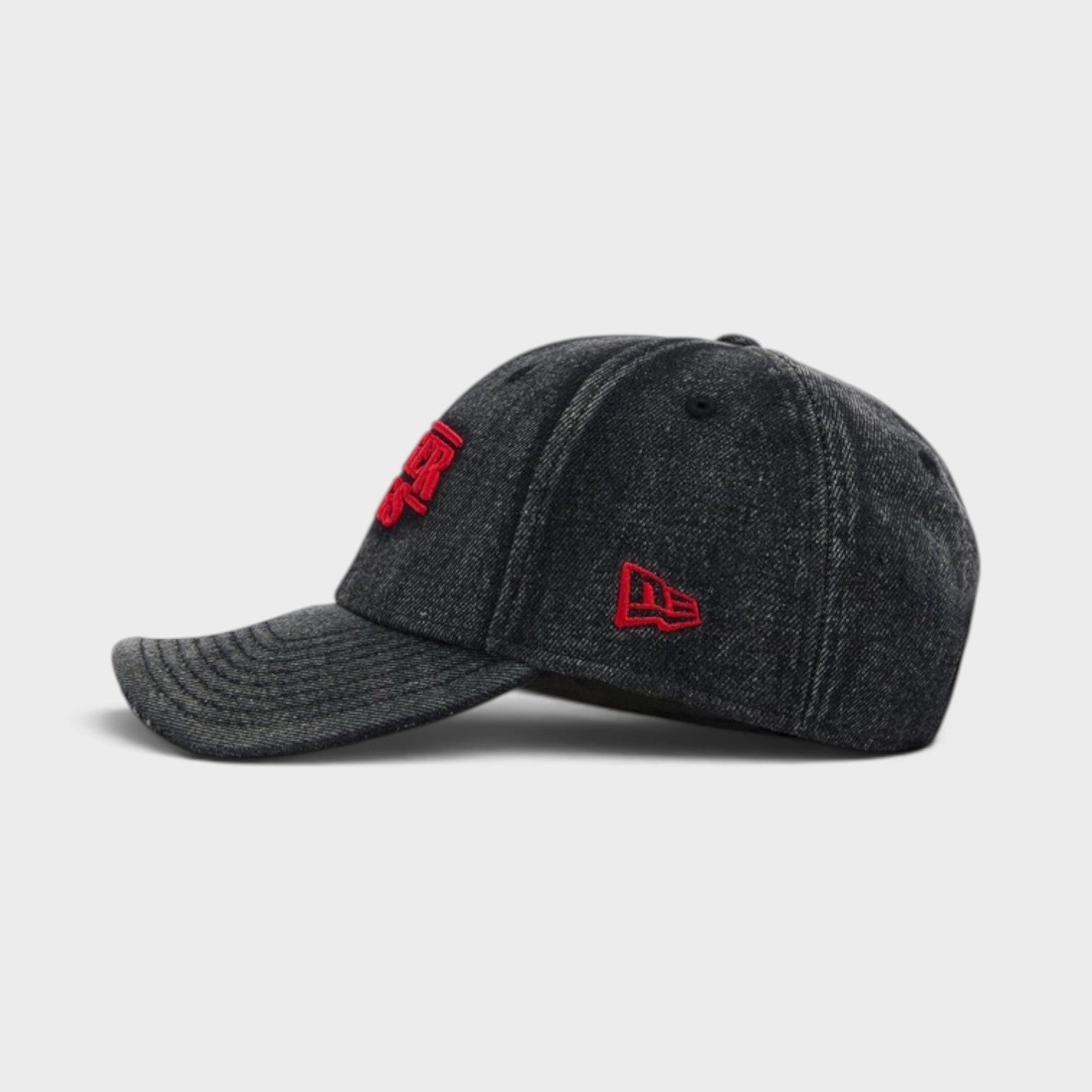 Stranger Things 9FORTY Cap Grey Red