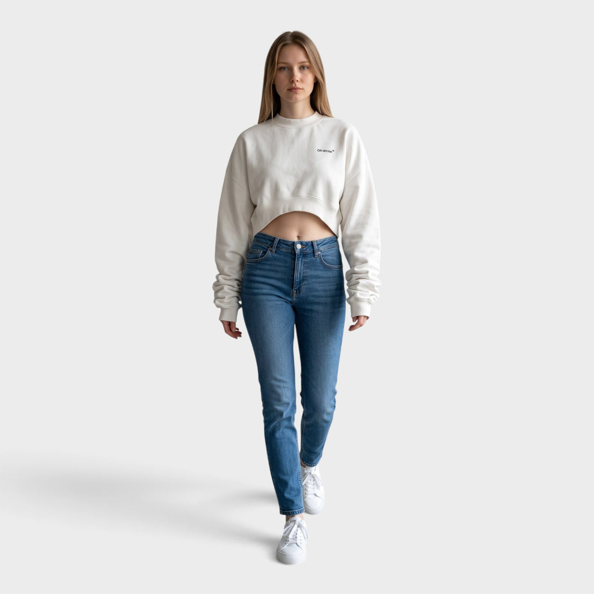 Logo Cropped Over Crewneck White Black
