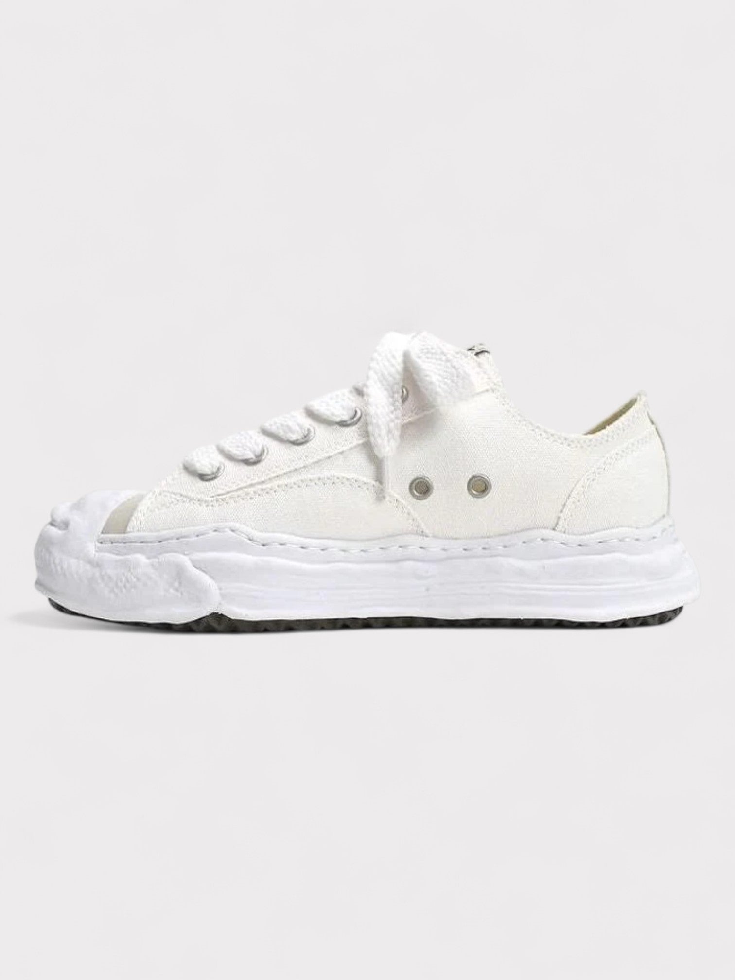 Maison Mihara Yasuhiro Hank OG Sole Canvas Low White