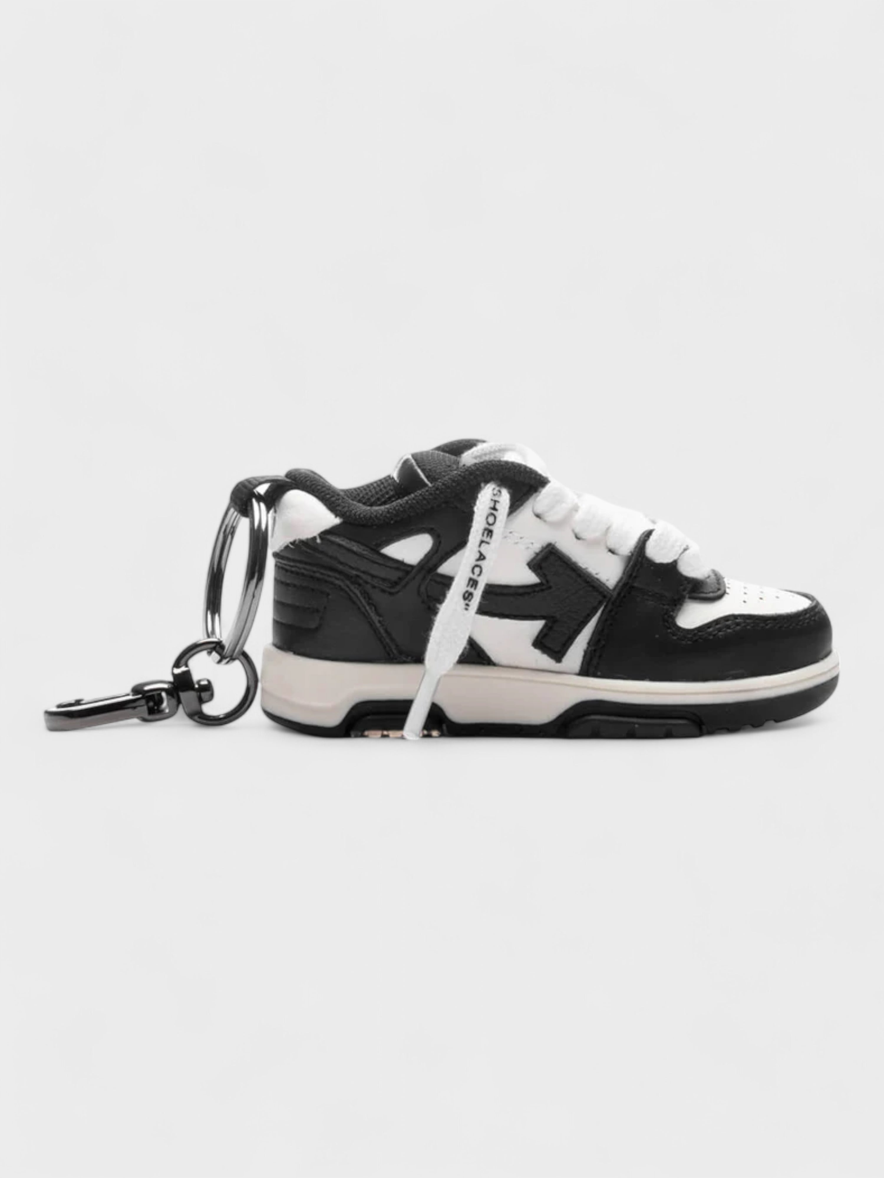 Off-White Out Of Office Keyring Black