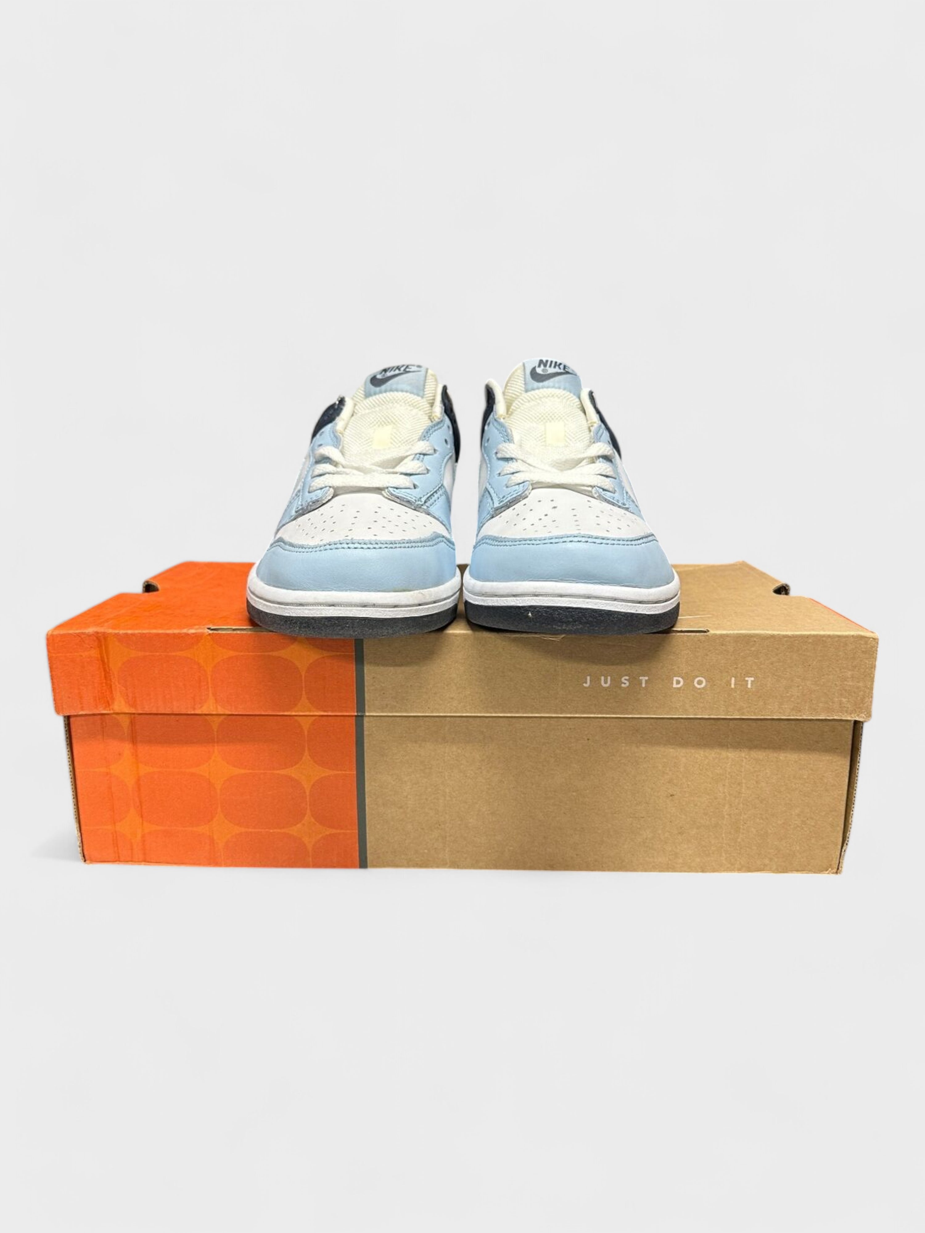 Nike Wmns Dunk Low Pro 'White Pale Blue'