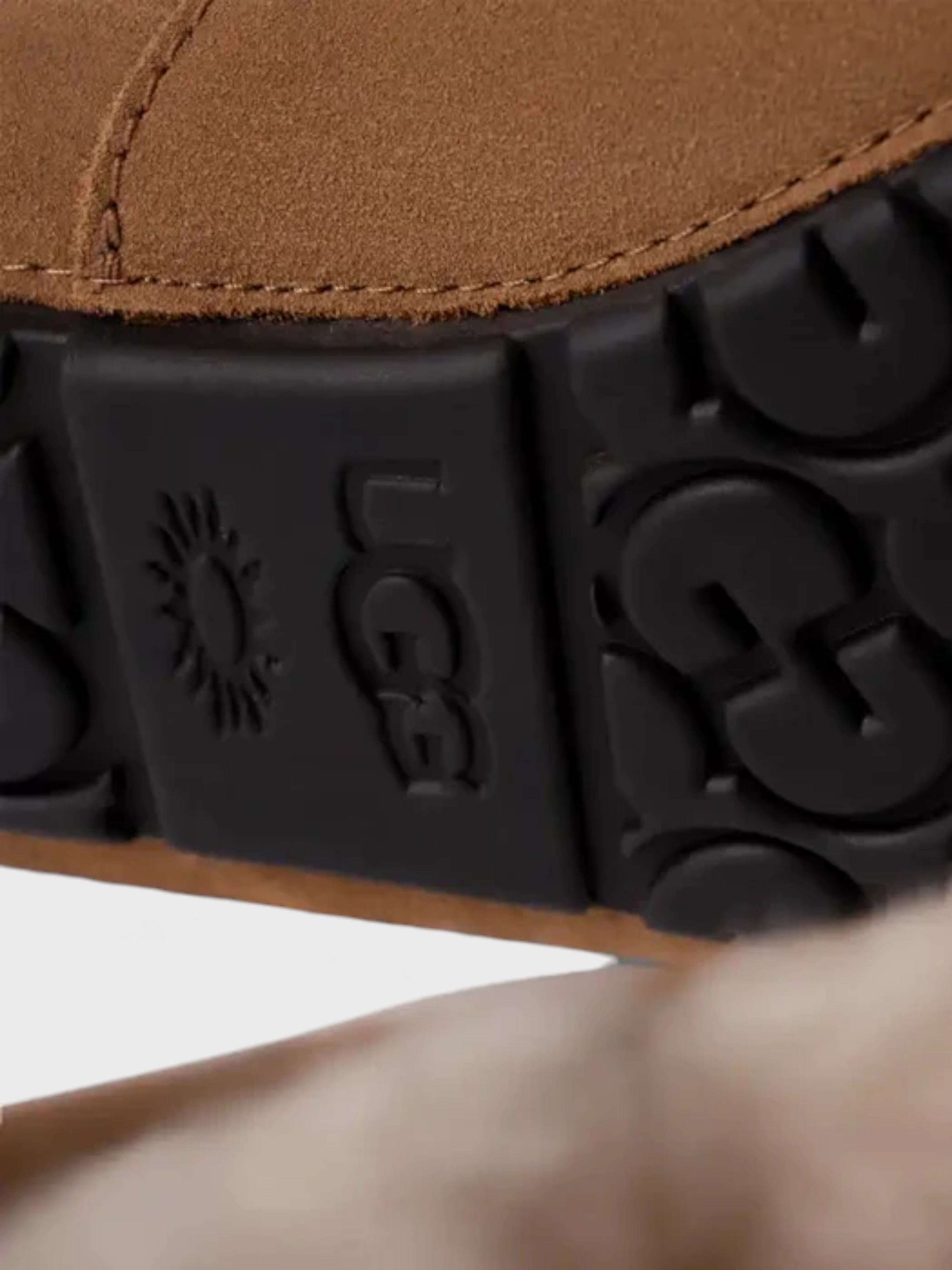 UGG Ascot Slipper Chestnut