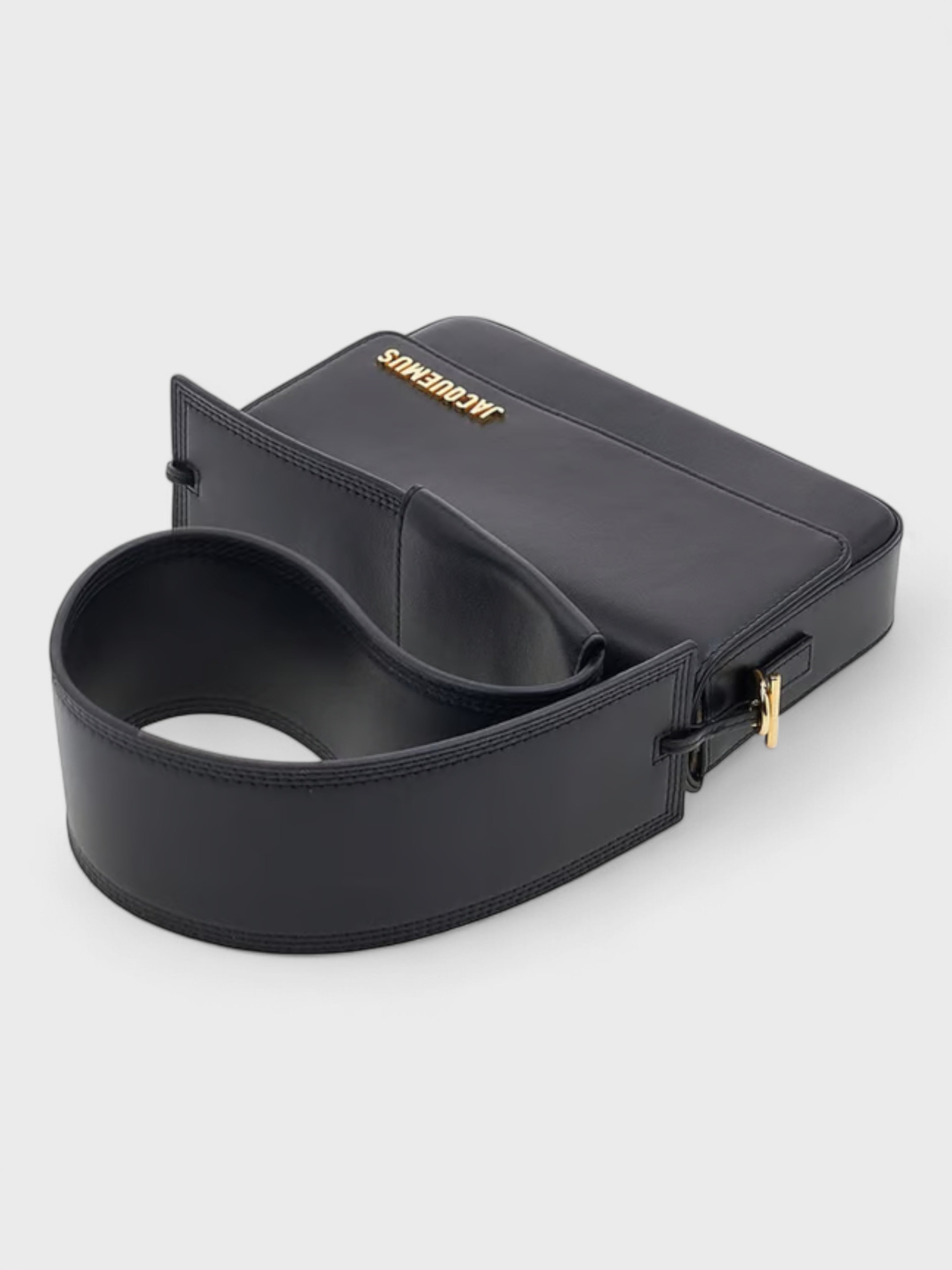 Jacquemus Le Carinu Black