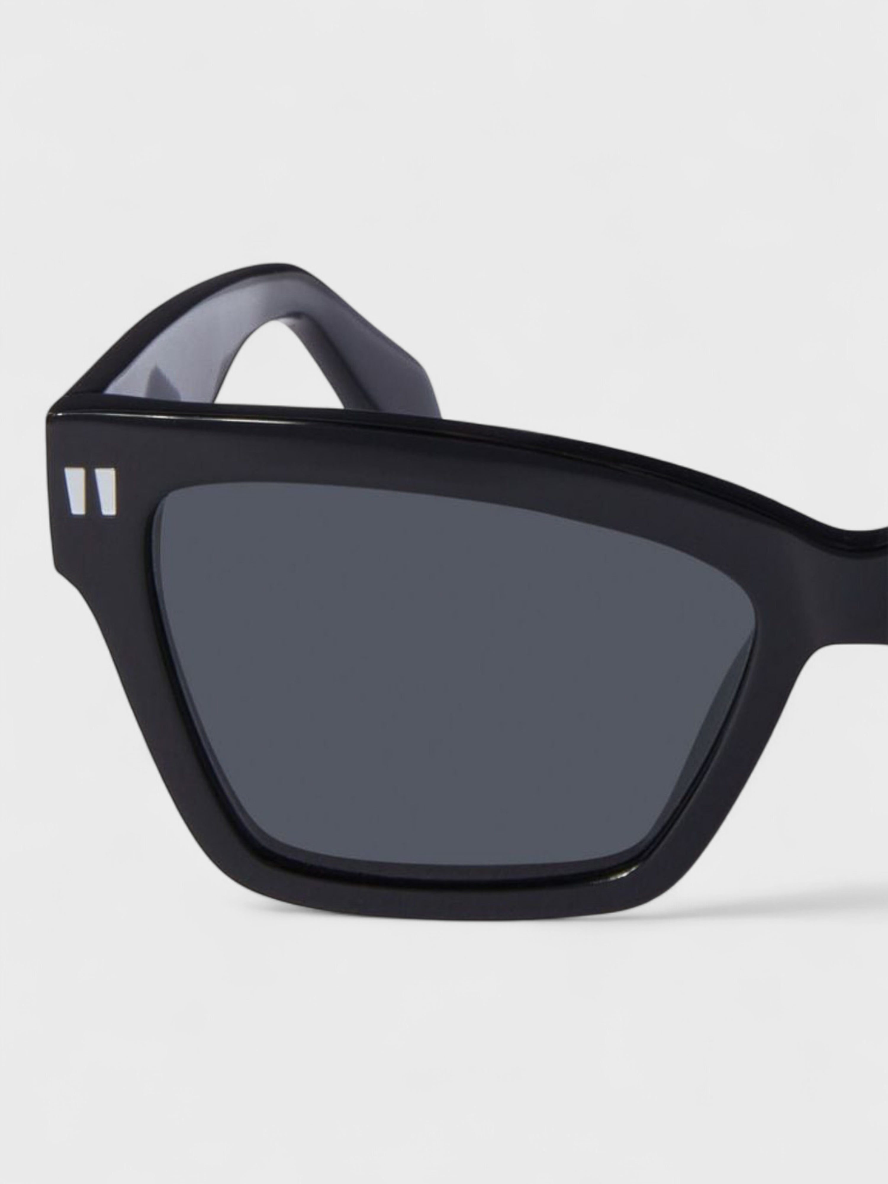 Off-White Cincinnati Square Sunglasses Black/Dark