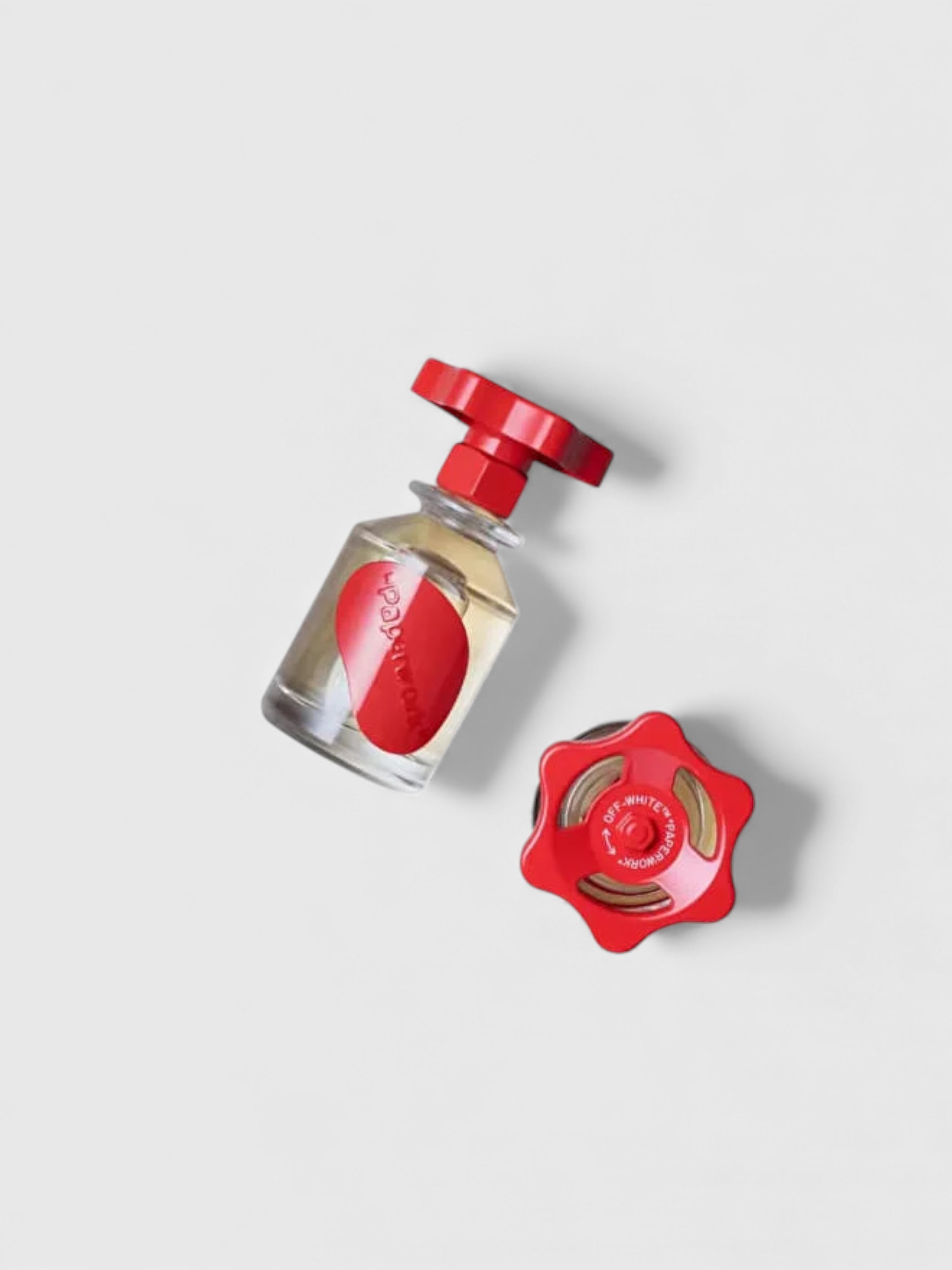 Off-White Beauty Gift Cracker Solution No.4 100ml & Nail Polish