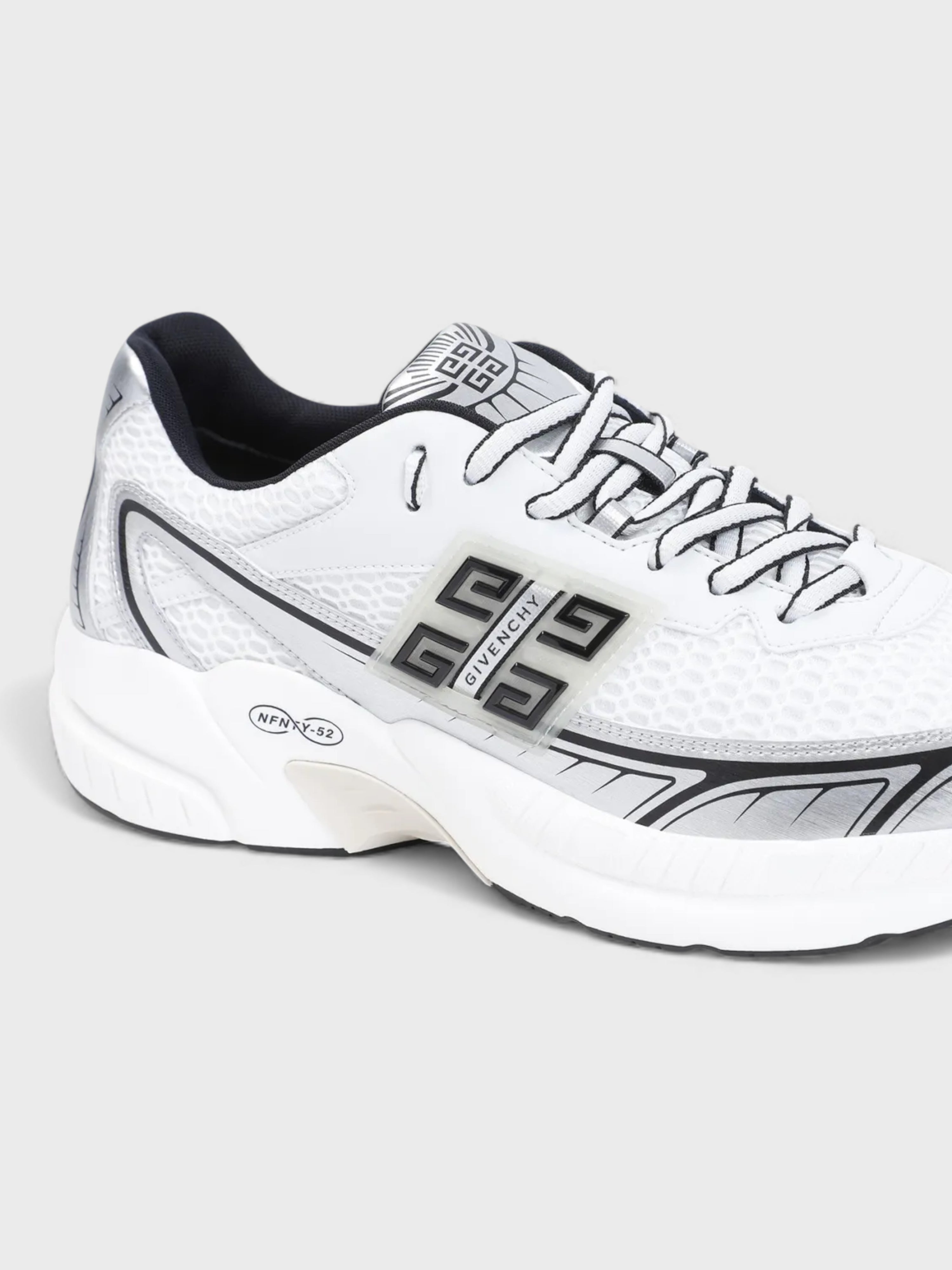 Givenchy NFNTY-52 Runners White Silver Sneakers