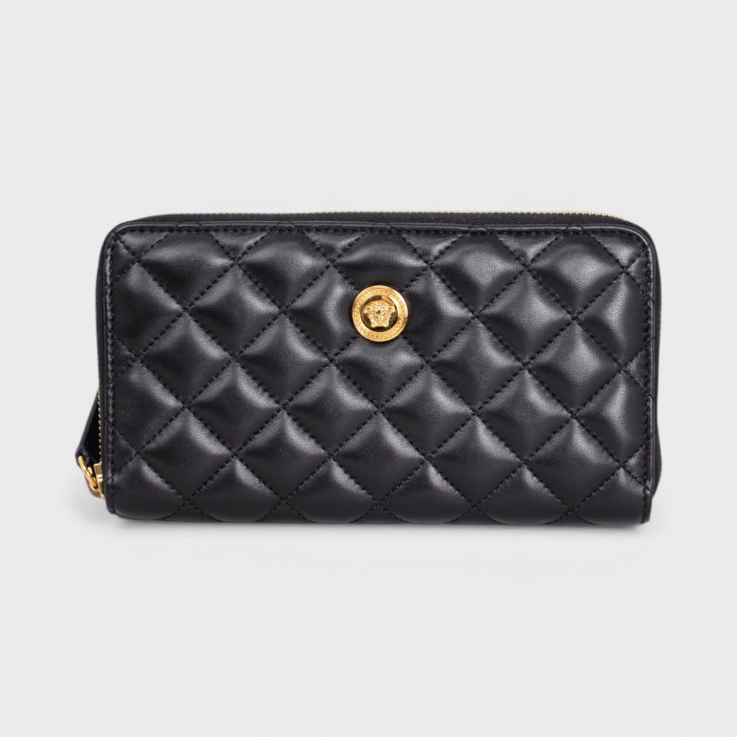 Zip Around Wallet Quilted Lamb Leather Black