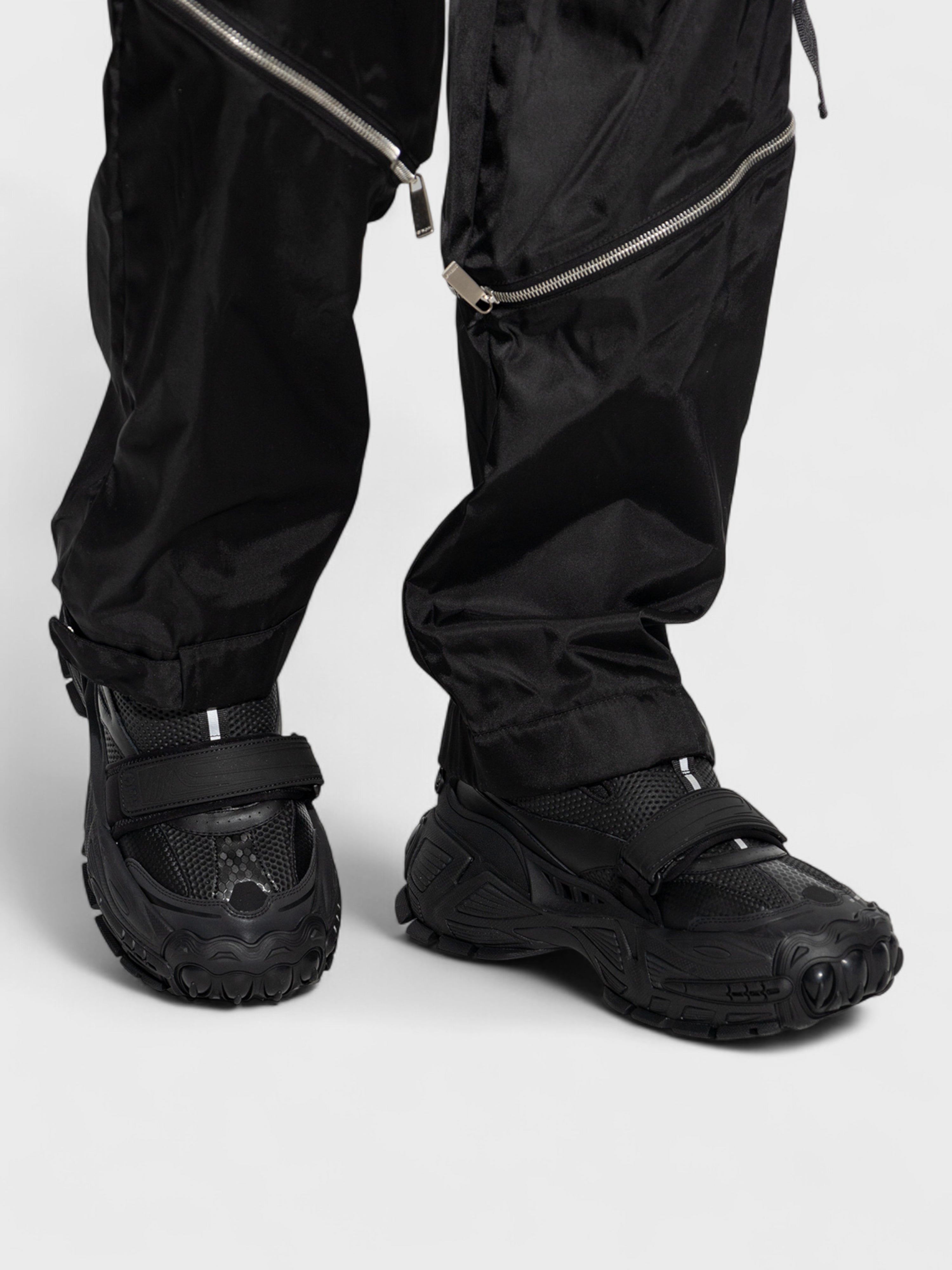 Off-White Glove Slip On Trainers Black