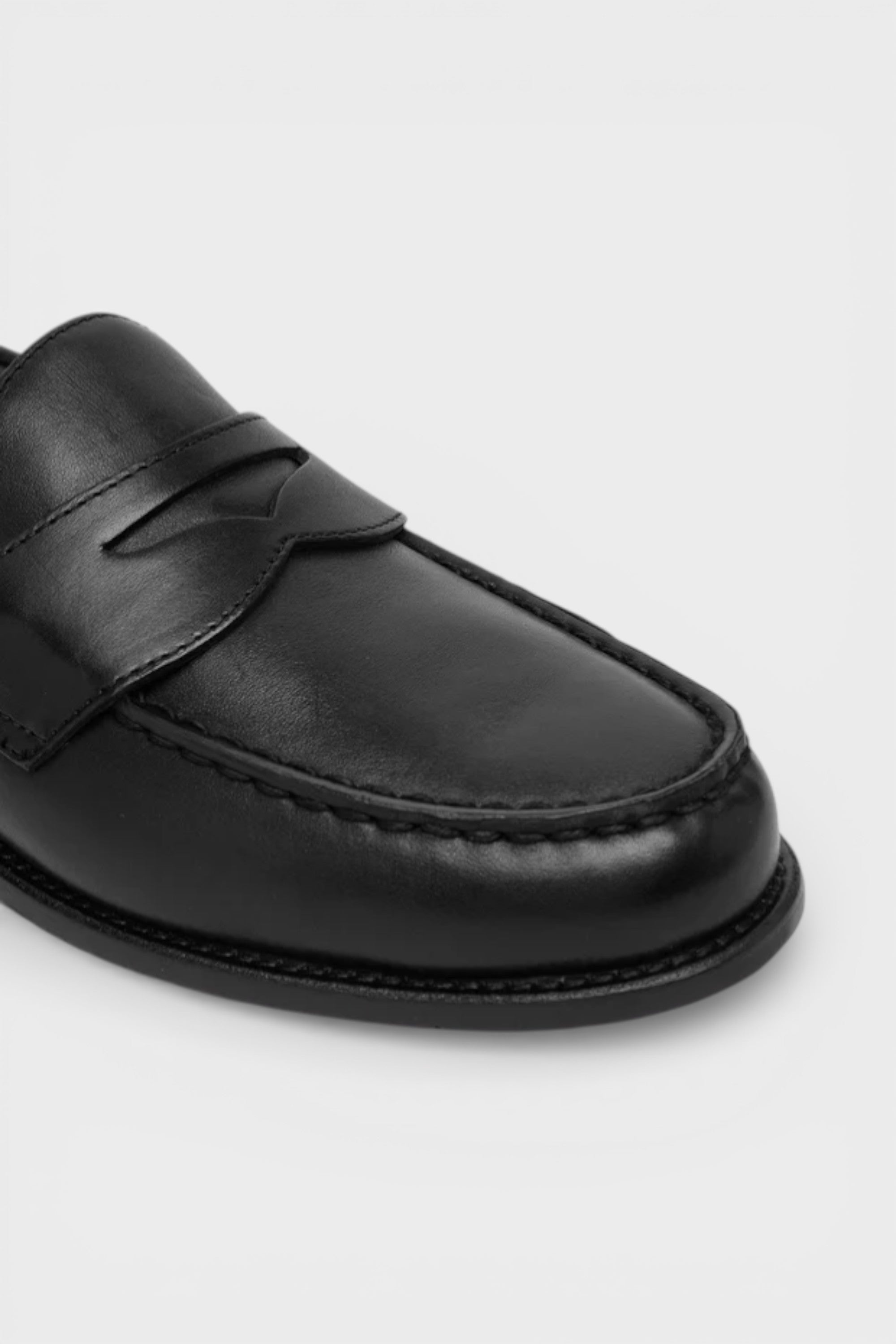 Alston Penny Leather Loafers Black