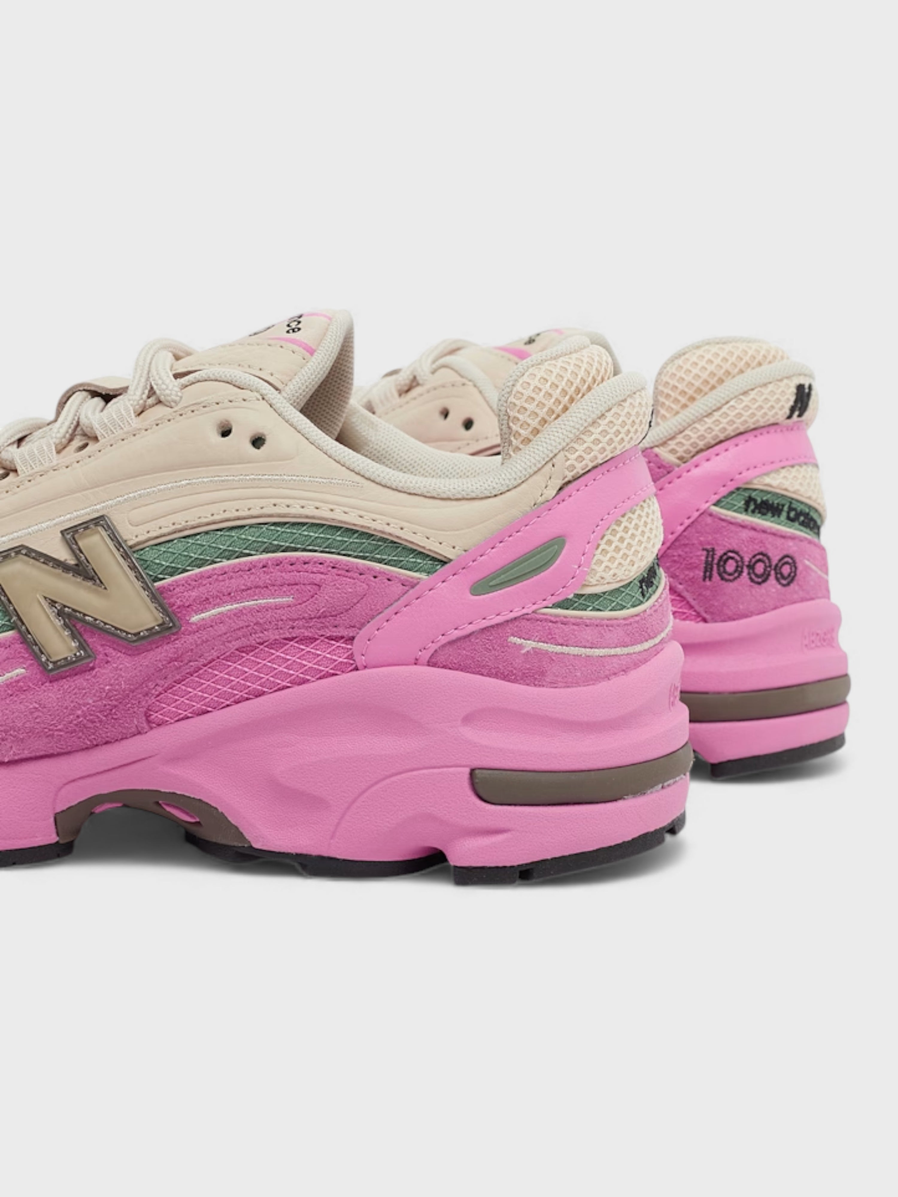 New Balance 1000 Pink Beige