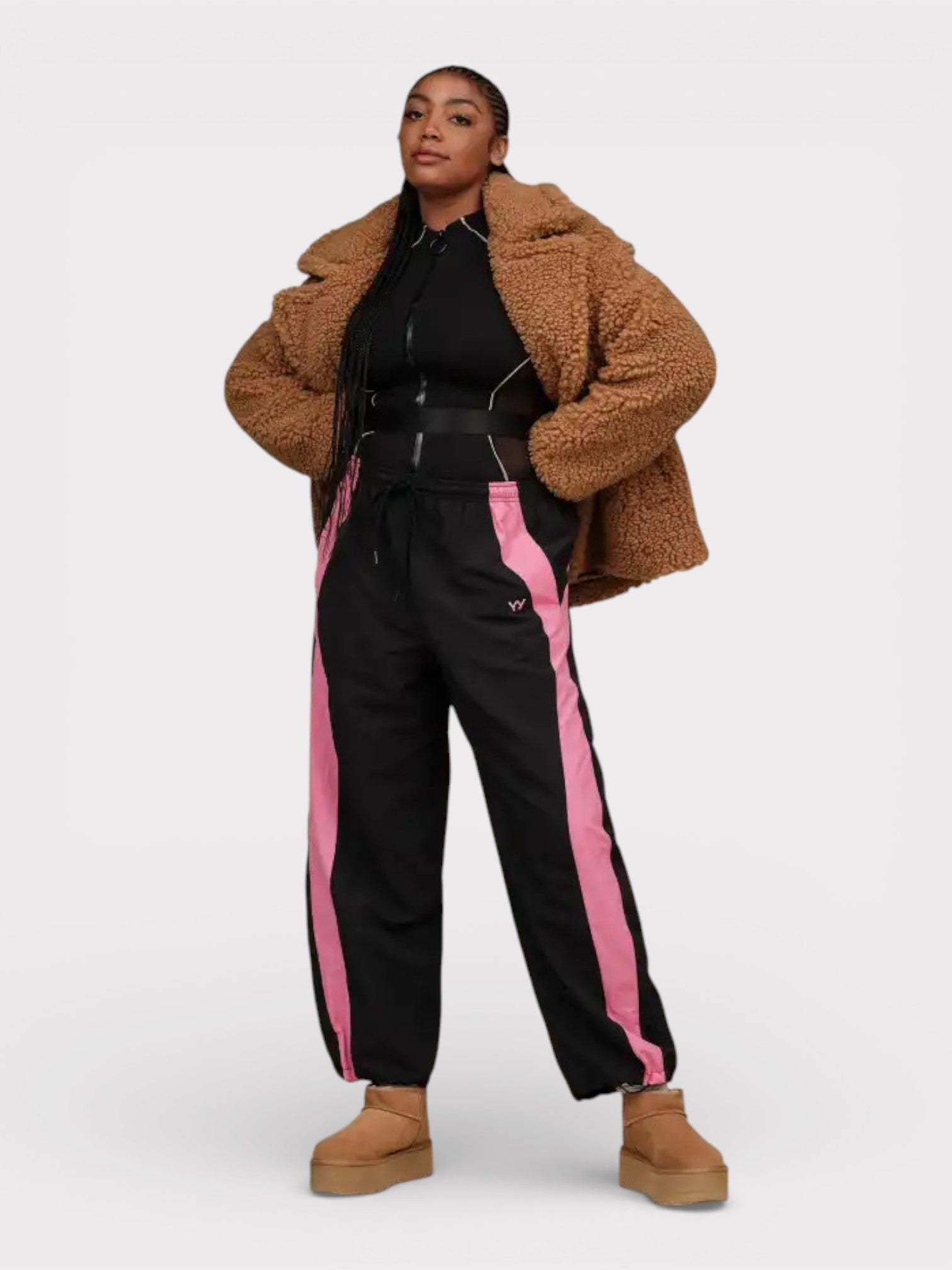 UGG Women's Gertrude Short Teddy Coat Chesnut