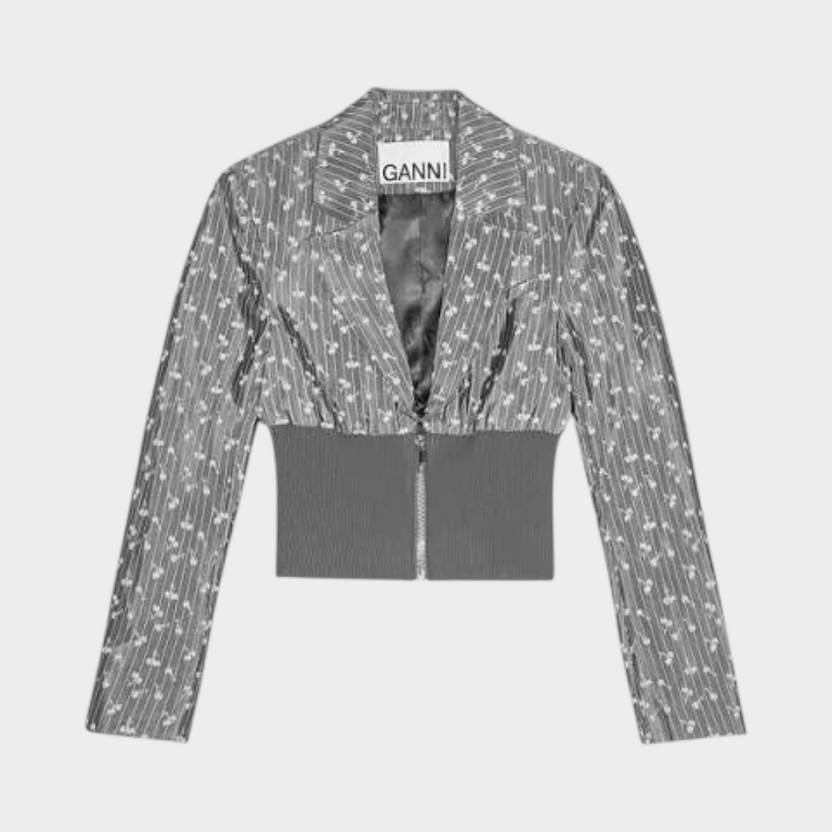 Supplied Fashion Ganni smoked pearl grey jacquard cropped blazer with a ribbed hem and zip front closure.