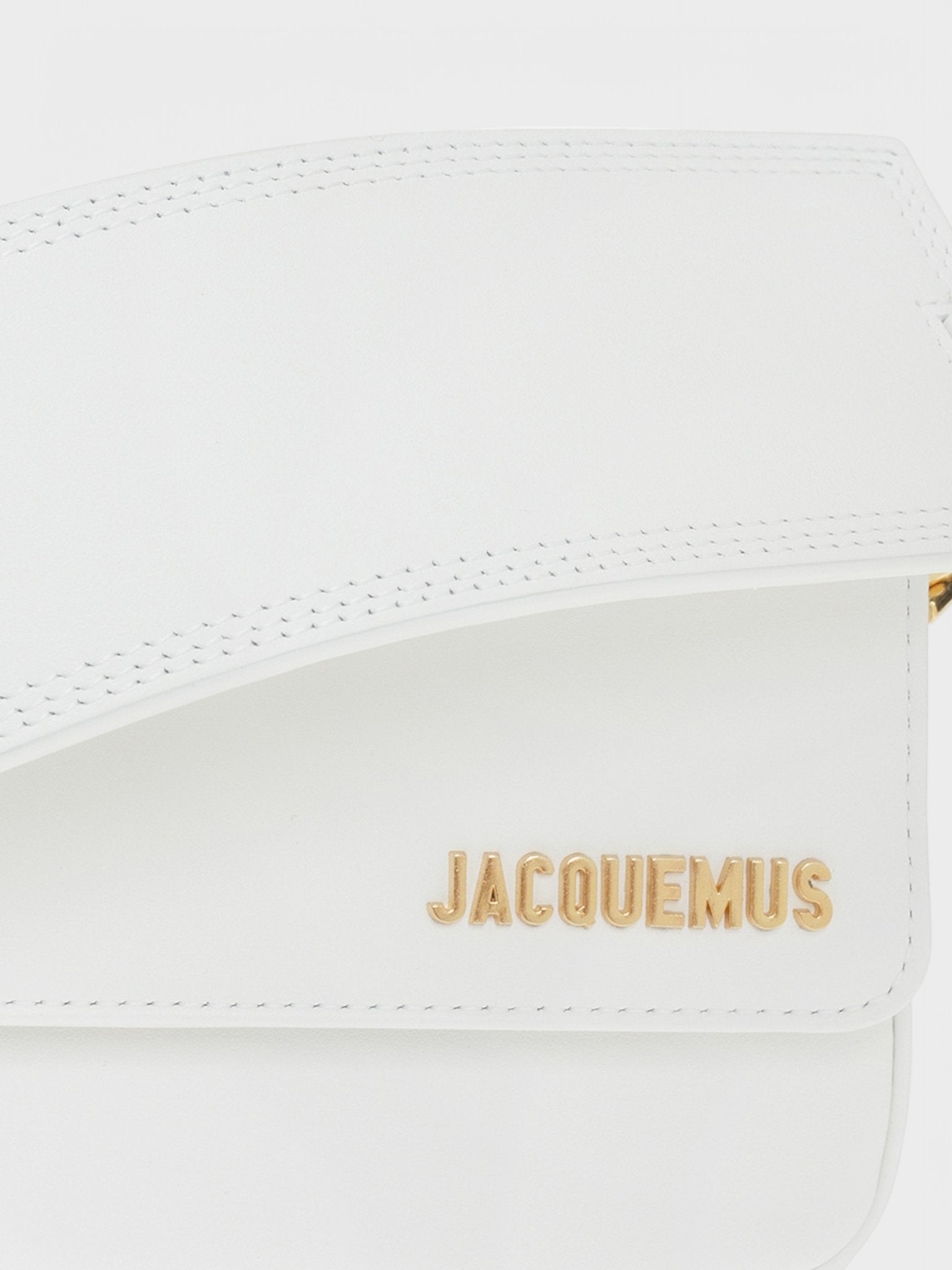 Jacquemus Le Carinu White - Supplied FashionJACQUEMUS