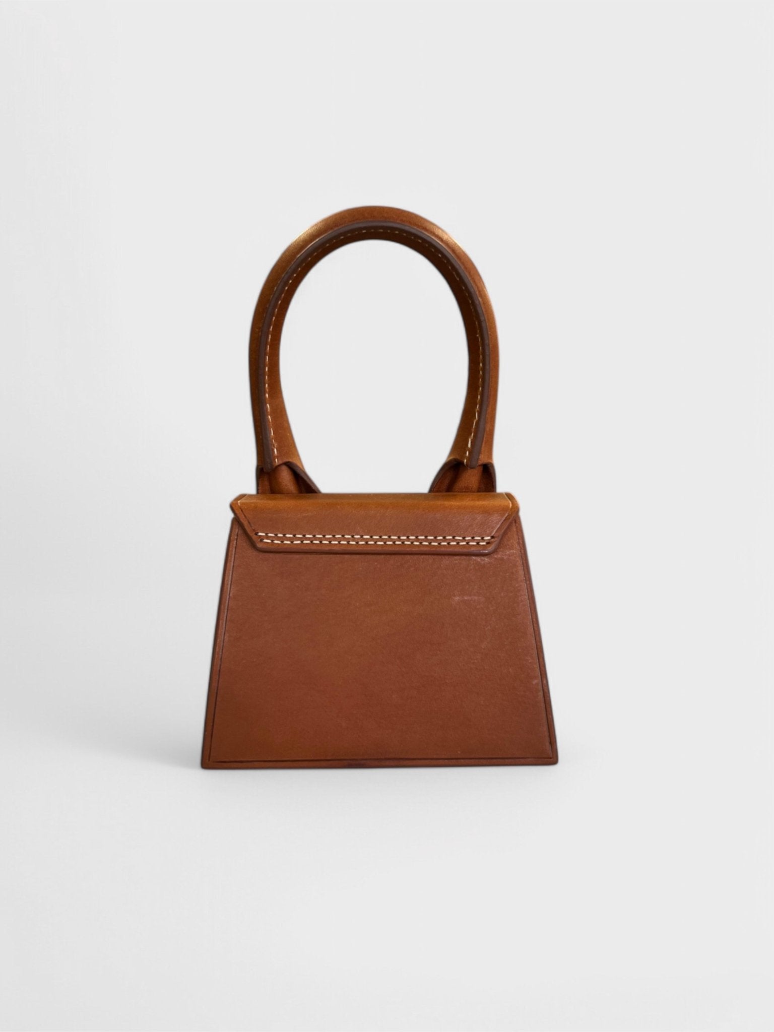 Jacquemus Le Chiquito Camel - Supplied FashionJACQUEMUS