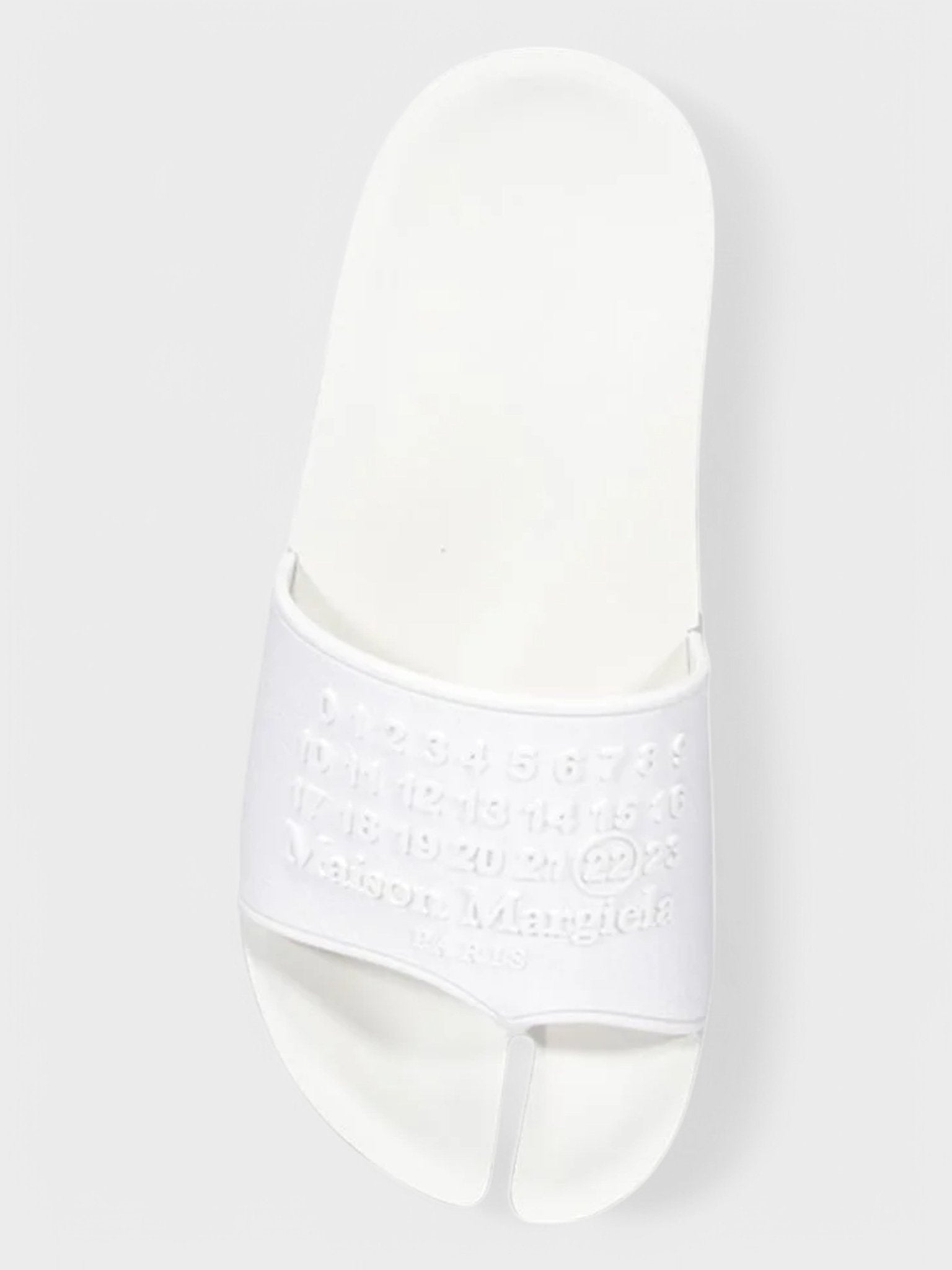 Maison Margiela Embossed Logo Tabi Sliders White - Supplied FashionMaison Margiela