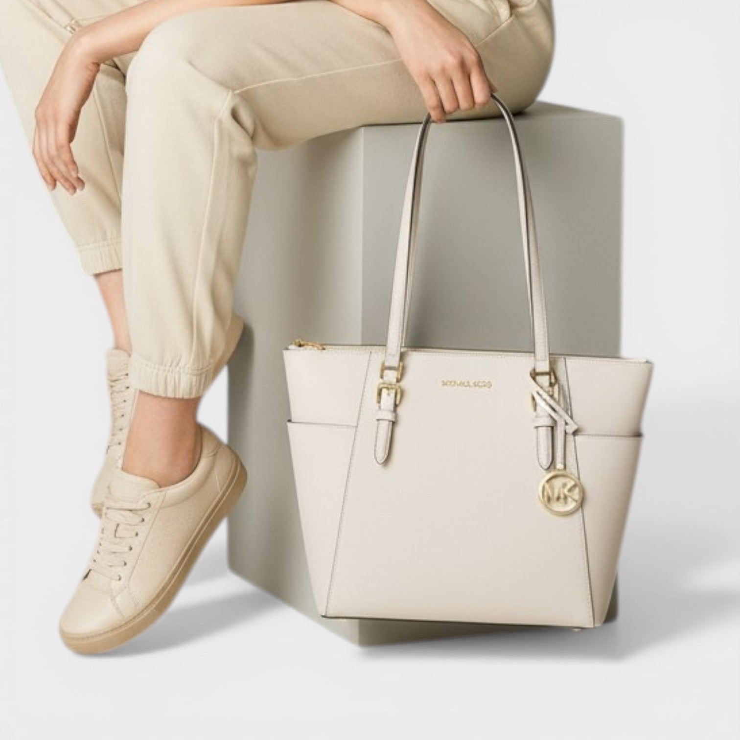 Saffiano Leather Zip Tote Bag Optic White