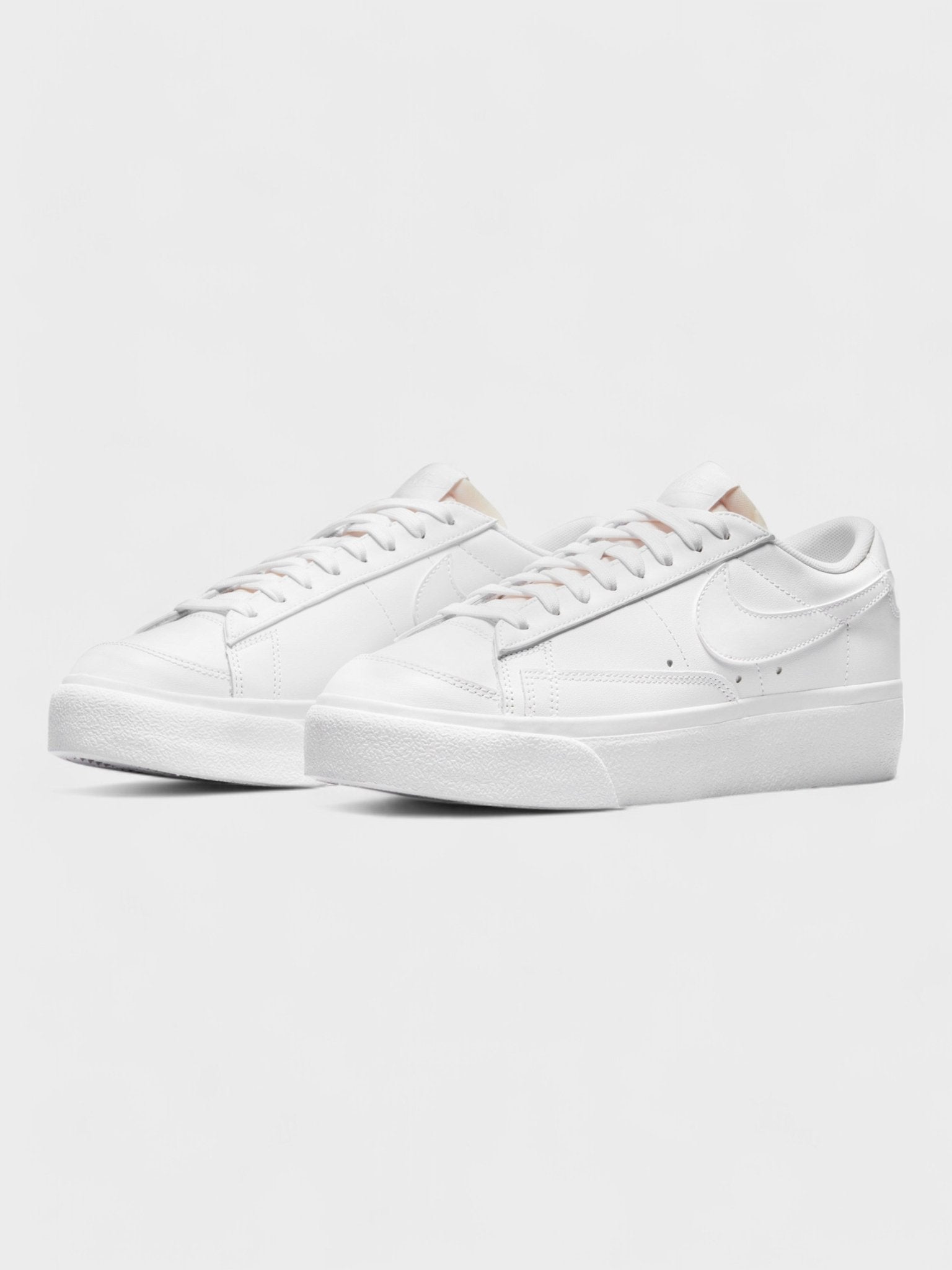 Nike Wmns Blazer Low Platform 'Triple White' - Supplied FashionNike