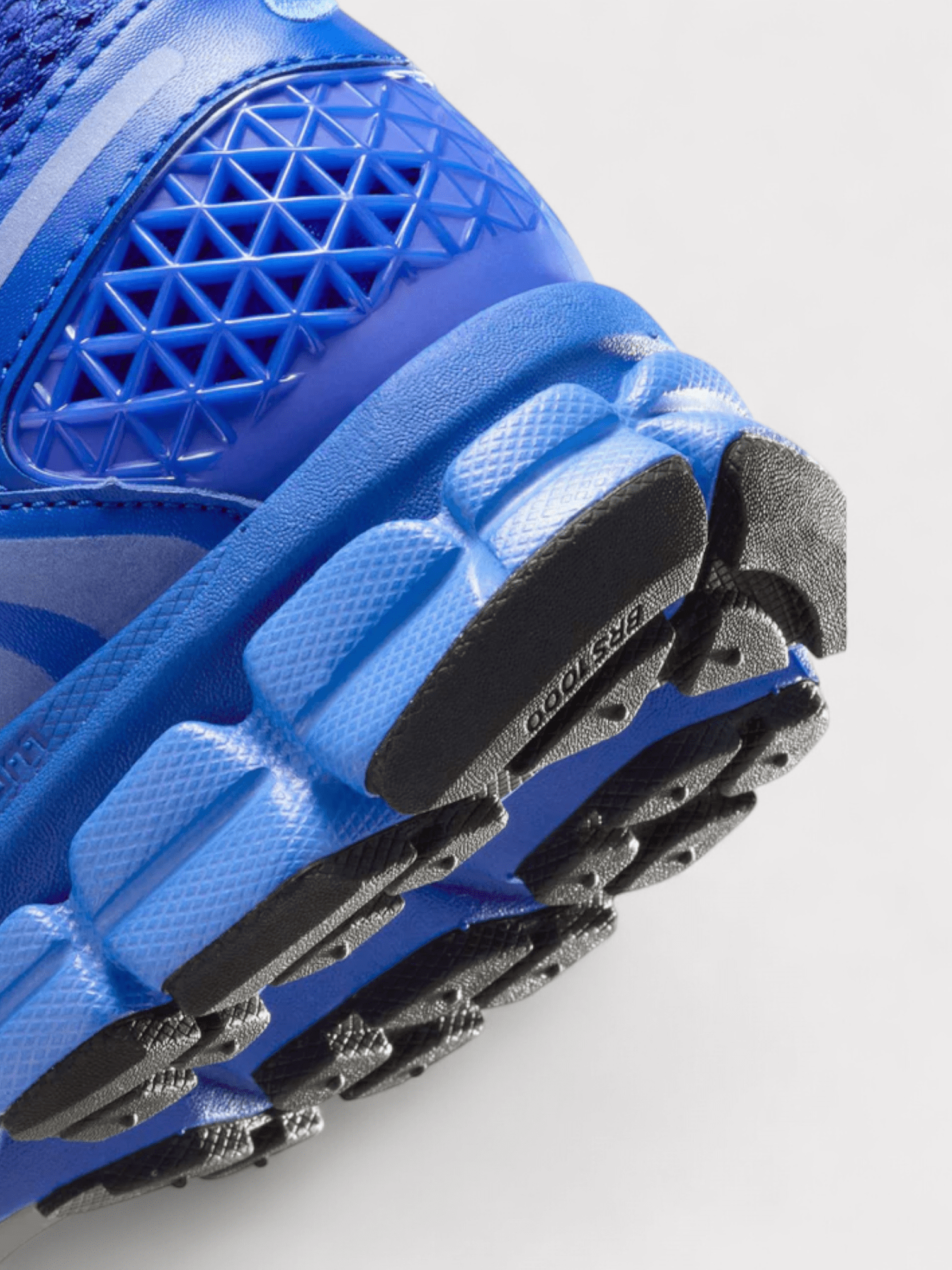 Nike Wmns Zoom Vomero 5 Blue - Supplied FashionNike