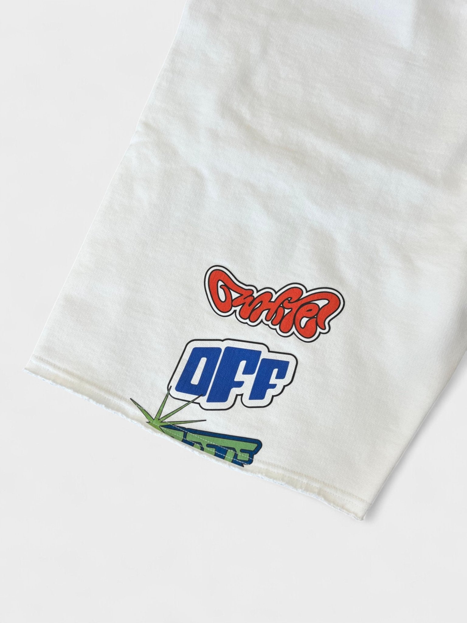 Off - White Arrow Sticker Sweatshorts White - Supplied FashionOff - White