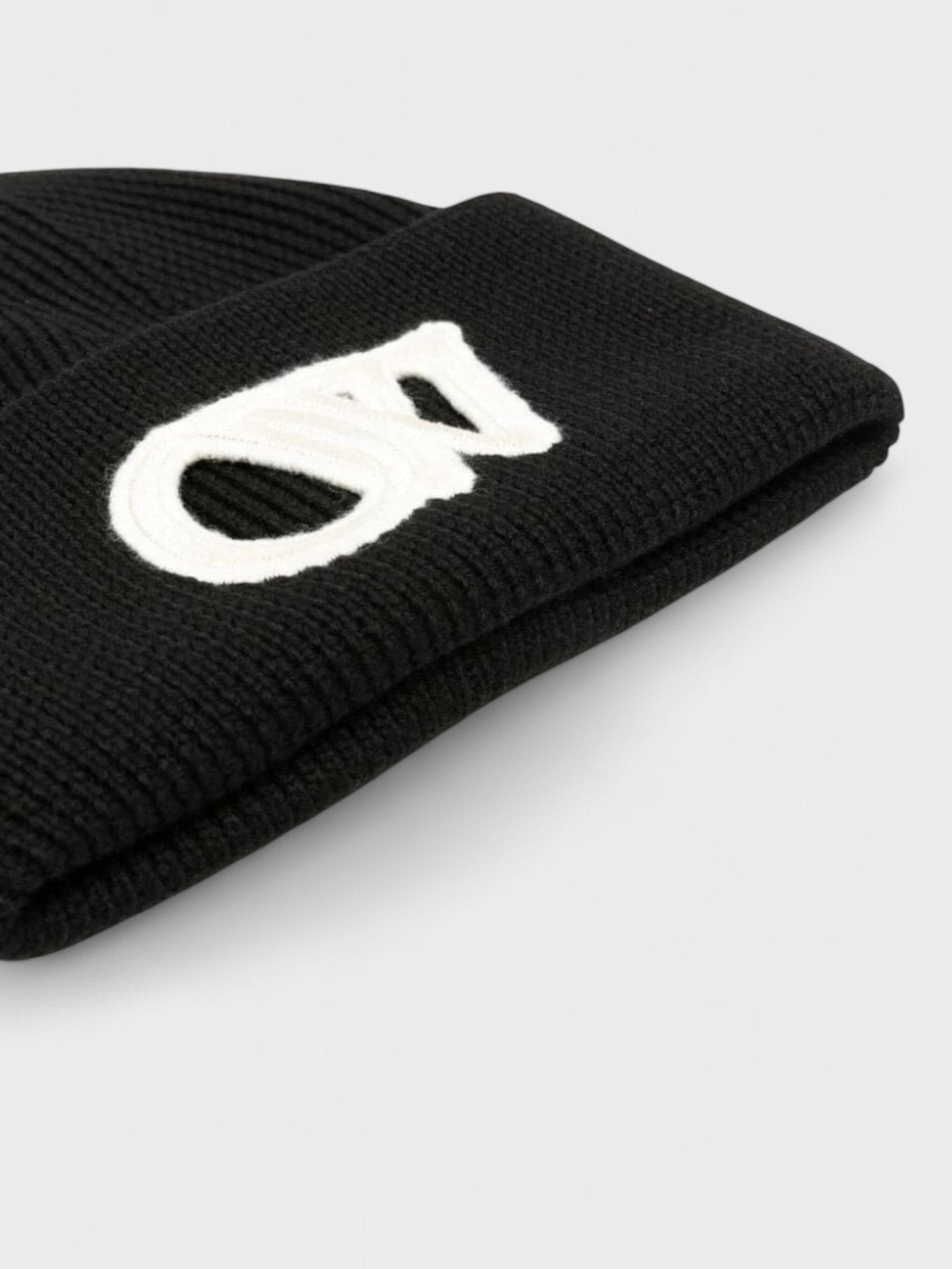 Off - White OW Loose Beanie Black - Supplied FashionOff - White