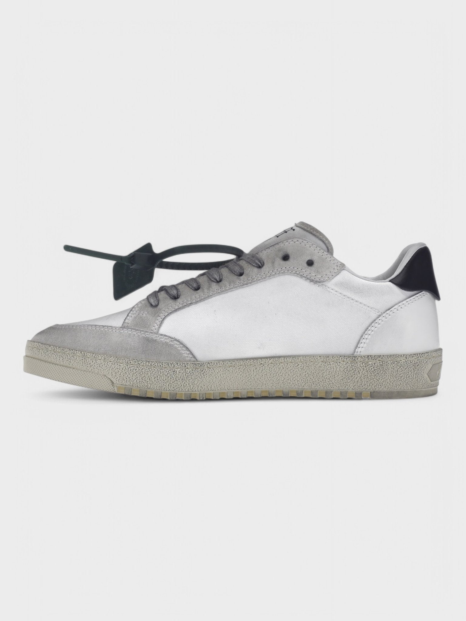 Off - White Vulcanized 5.0 Low Top White - Supplied FashionOFF WHITE