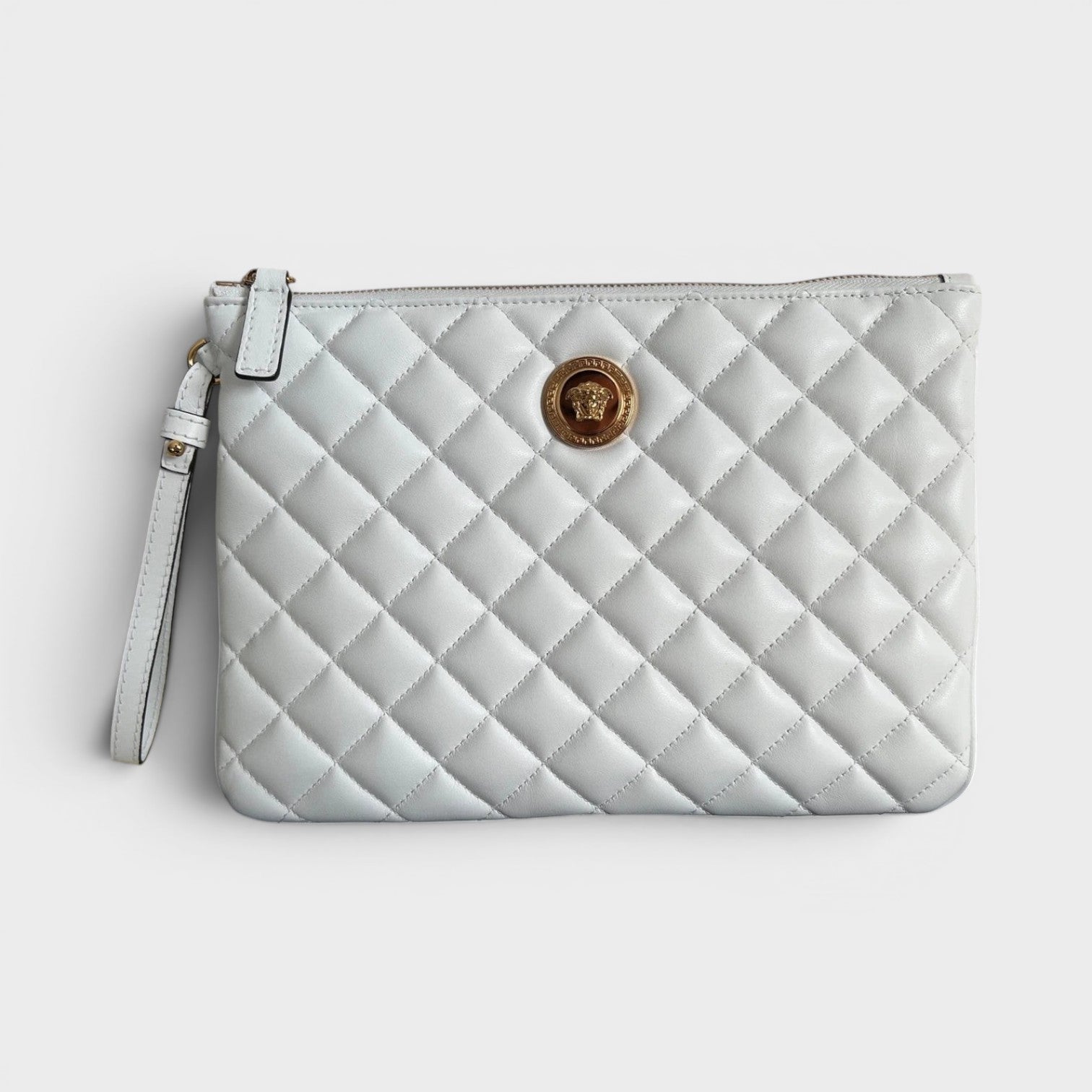 Logo Medusa Quilted Pouch White Gold Tone