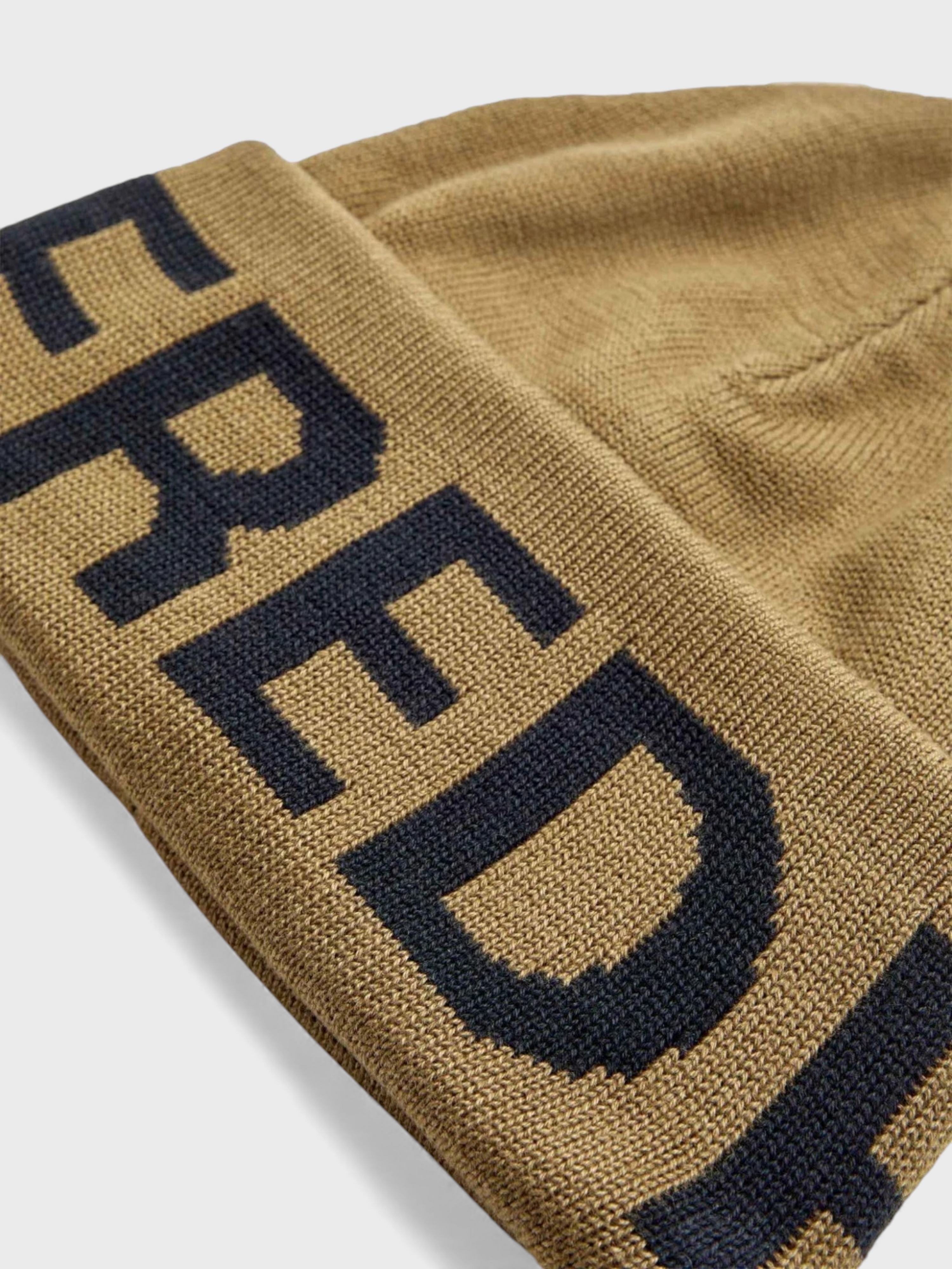 Fred Perry Oversized Branded Beanie Shaded Stone Black