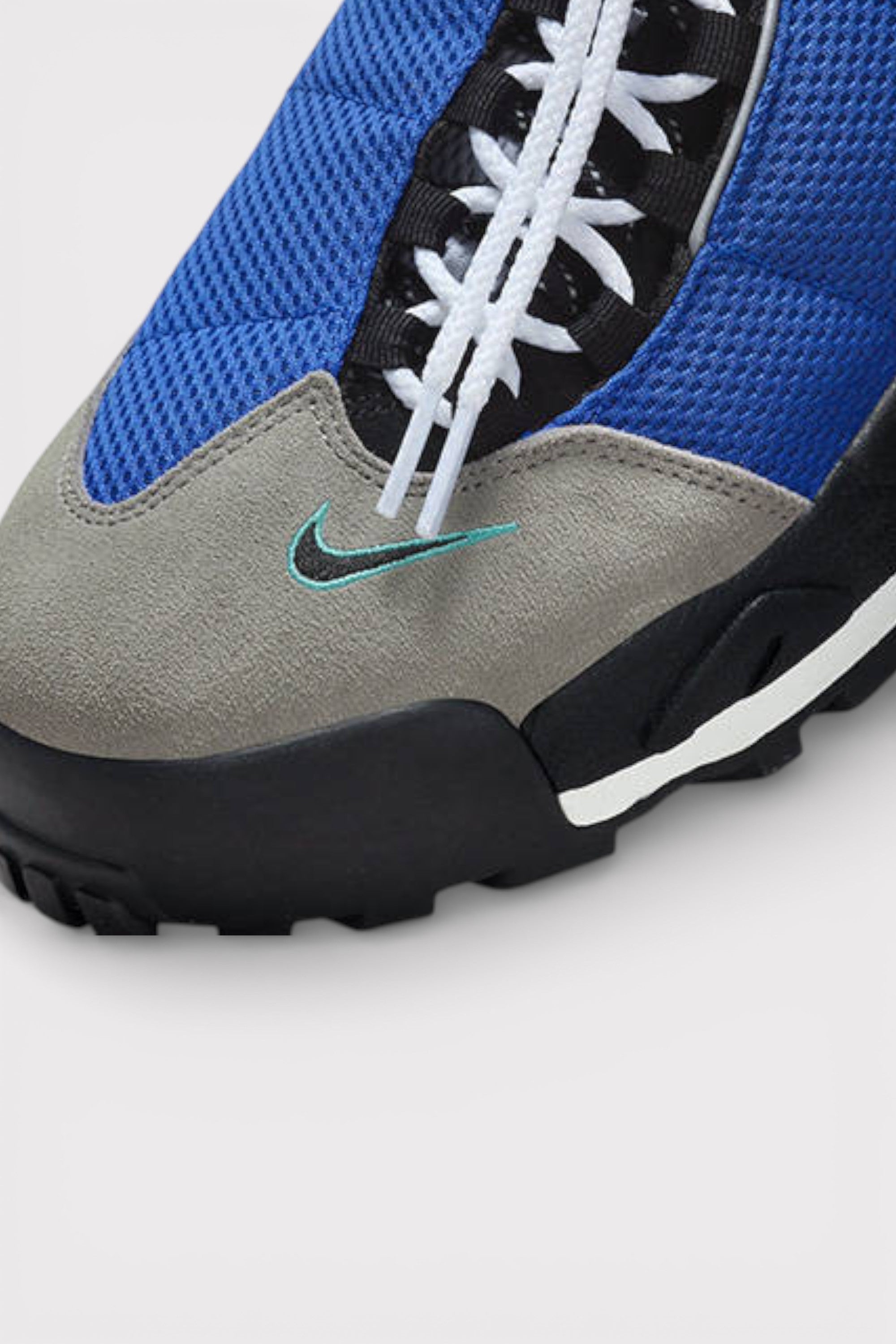 Nike Magmascape SP Sacai Varsity Royal