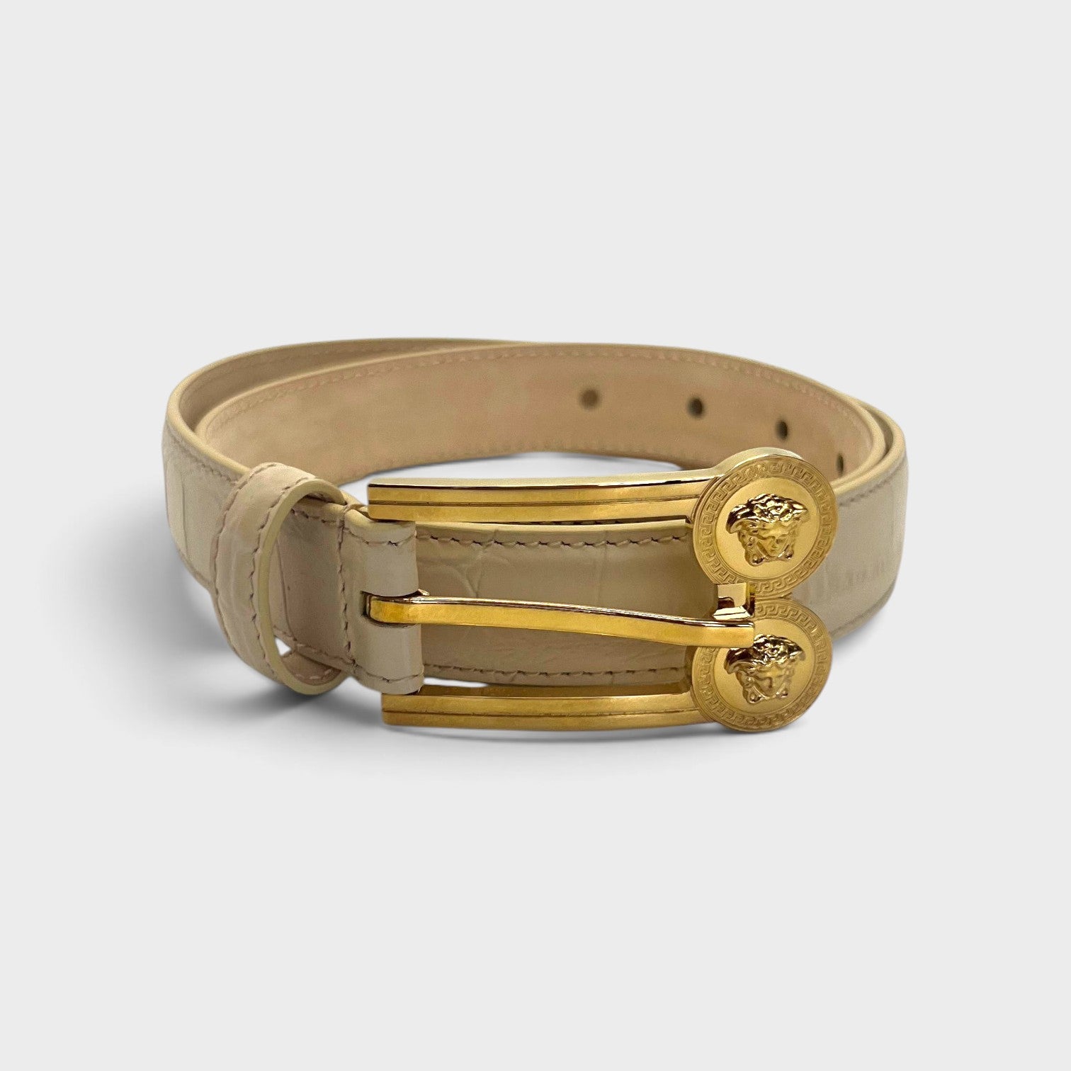 Supplied Fashion beige embossed crocodile leather belt with a gold-tone double Medusa head buckle.