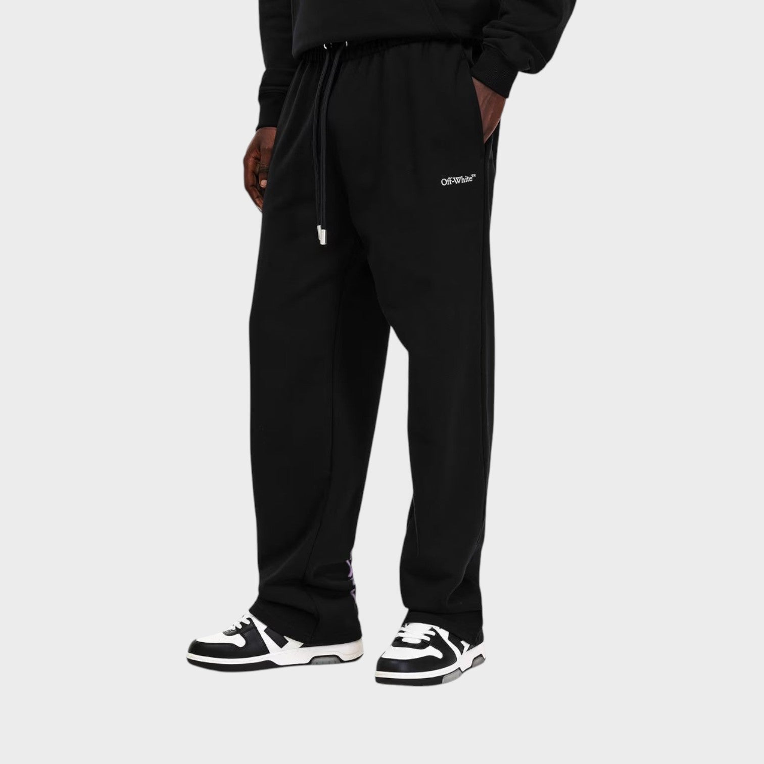 Supplied Fashion black heavyweight fleece sweatpants with Off-White arrow branding and a structured closed hem design.