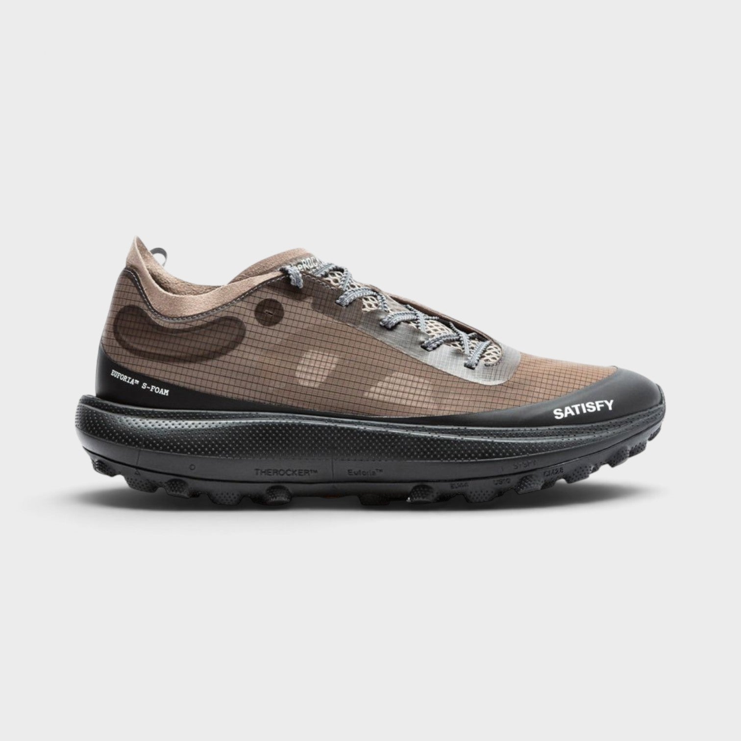 Supplied Fashion U The Rocker sneakers in brown with a grid pattern, black S-Foam midsole, and technical lace-up design